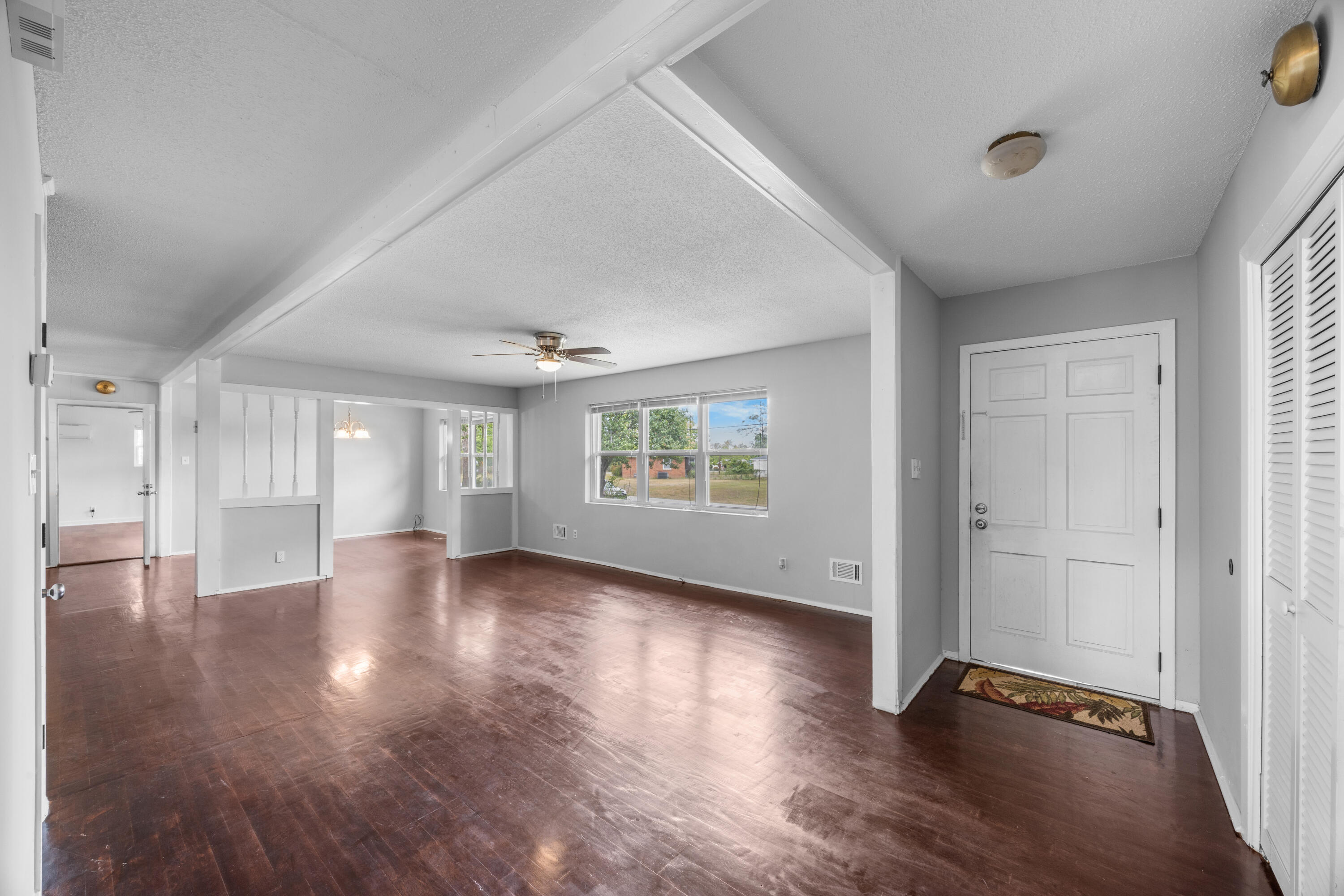 231 Maywood Drive Property Photo 2