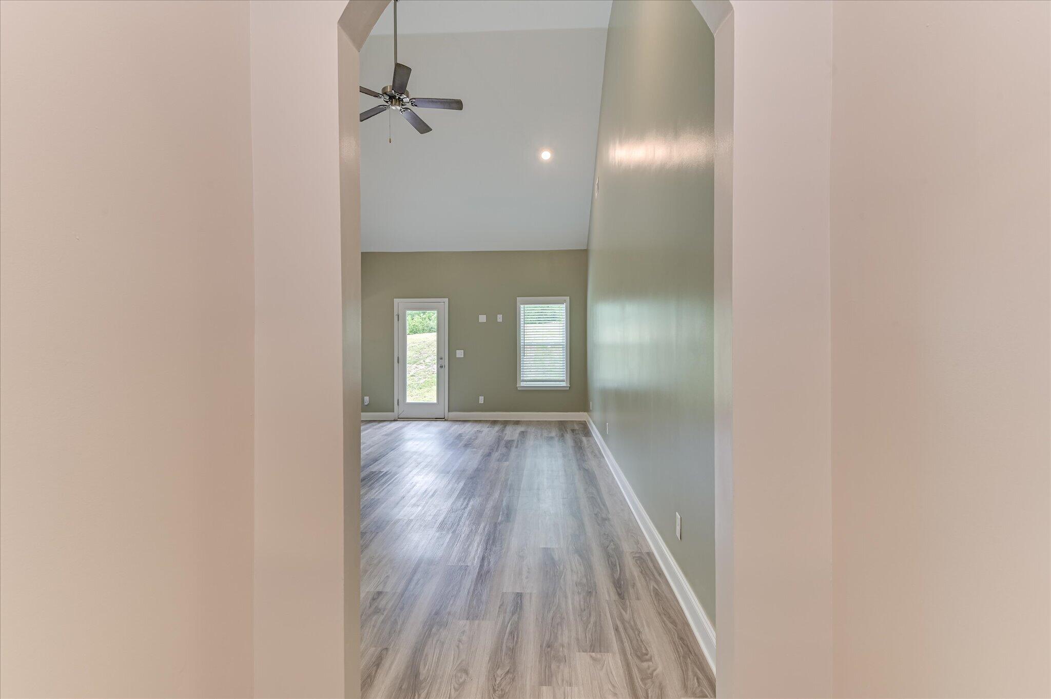 183 Williston Road Property Photo 6