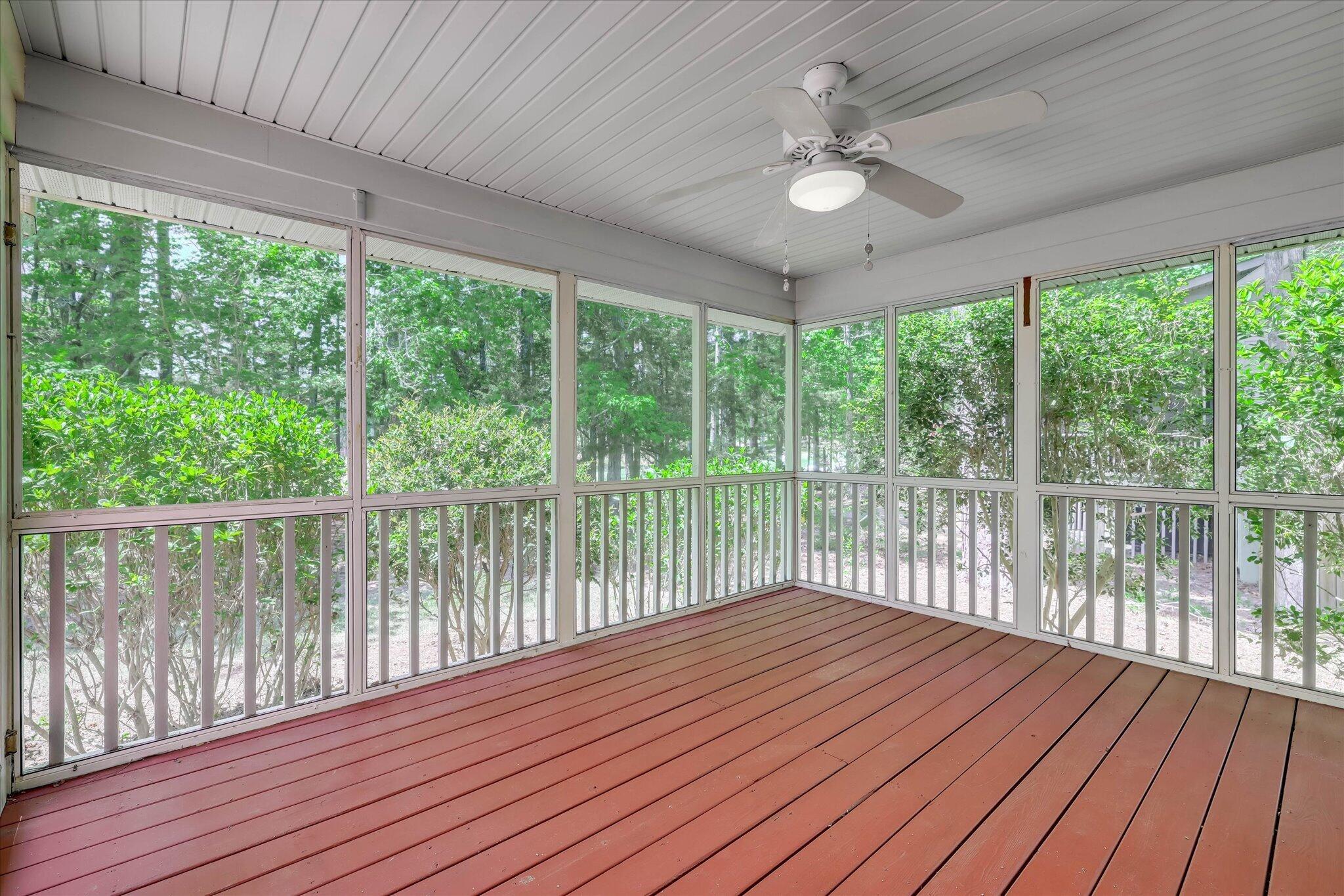 109 Hickory Point Property Photo 38