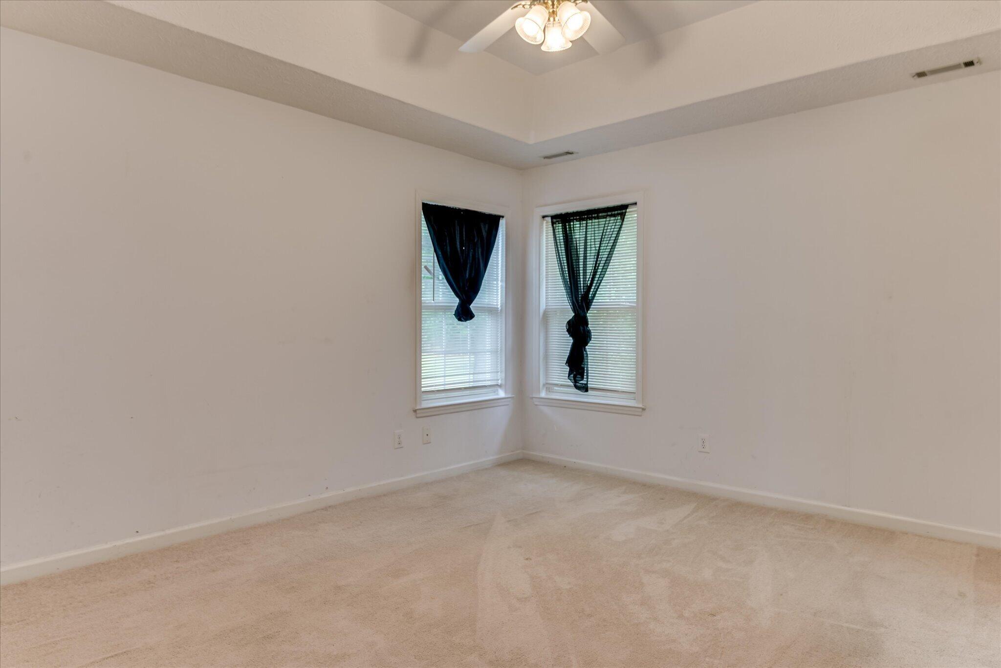 1060 Willow Woods Drive Property Photo 17