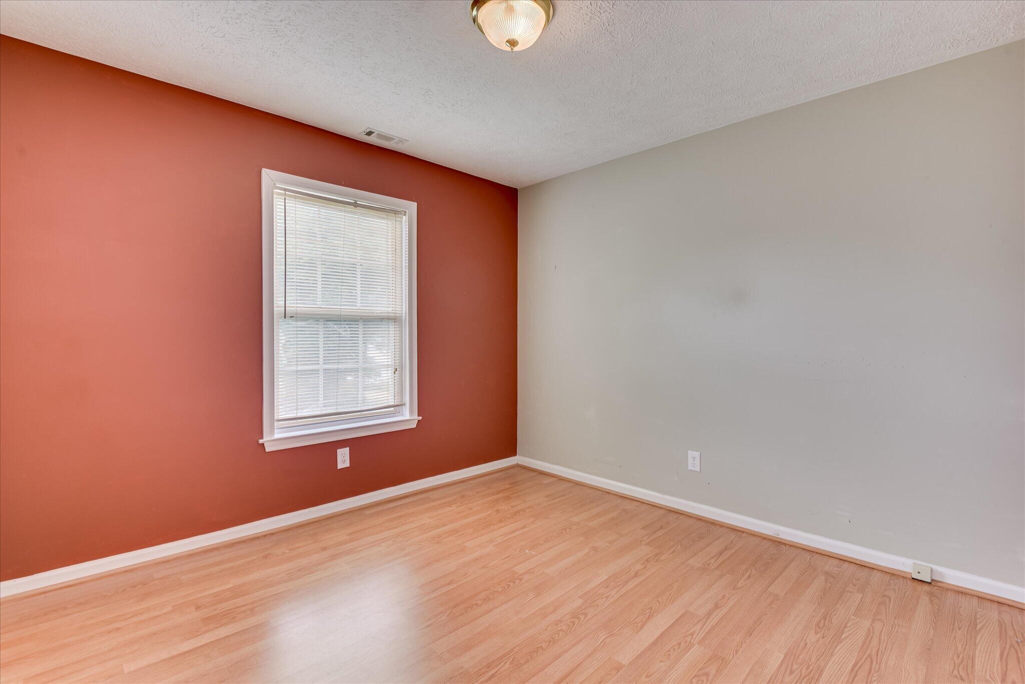 1060 Willow Woods Drive Property Photo 21