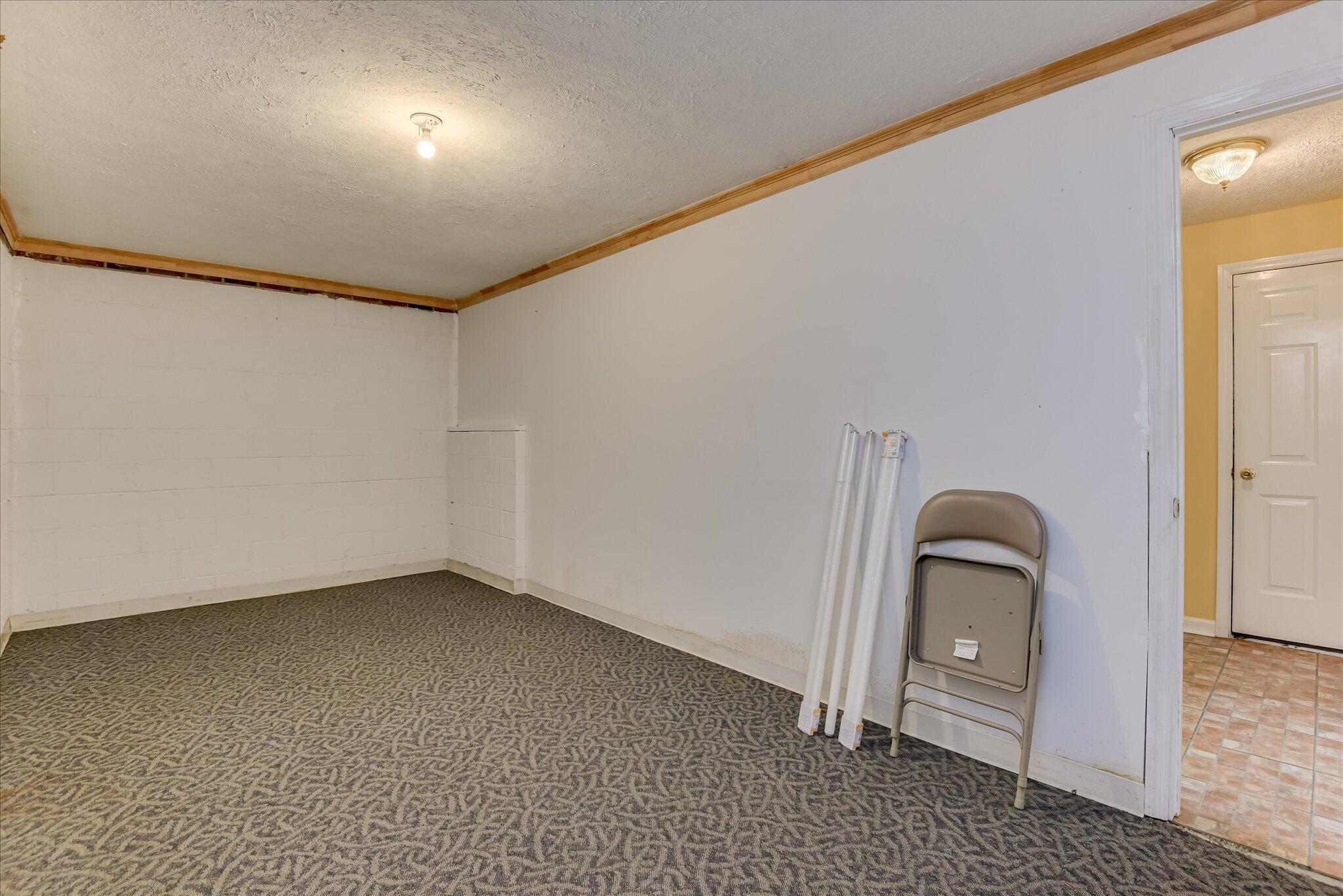 1060 Willow Woods Drive Property Photo 33