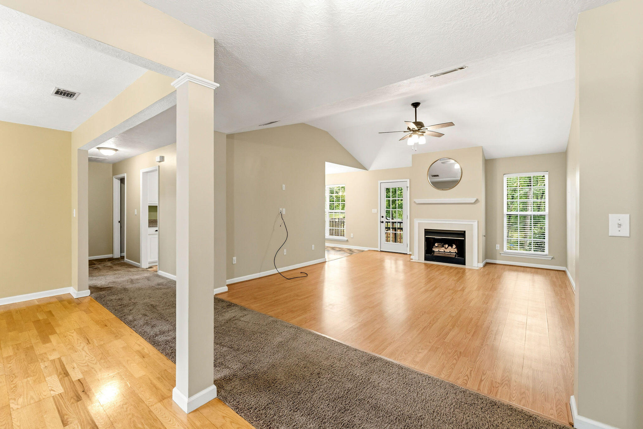 4156 Hound Court Property Photo 4
