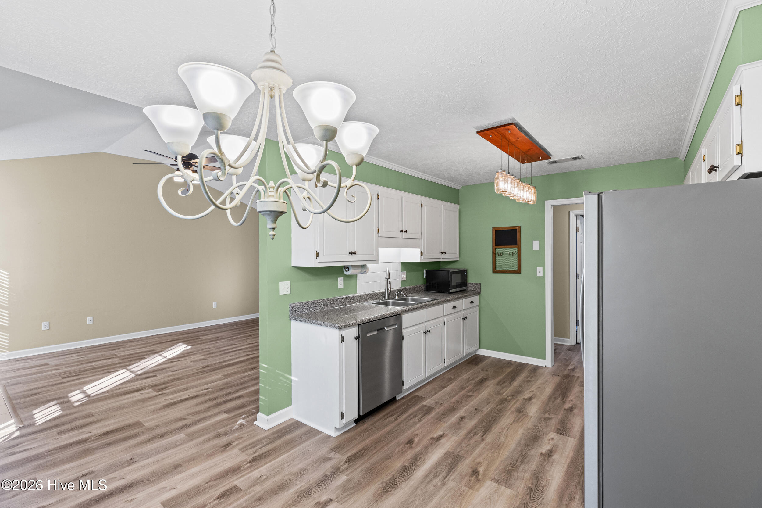 4156 Hound Court Property Photo 10