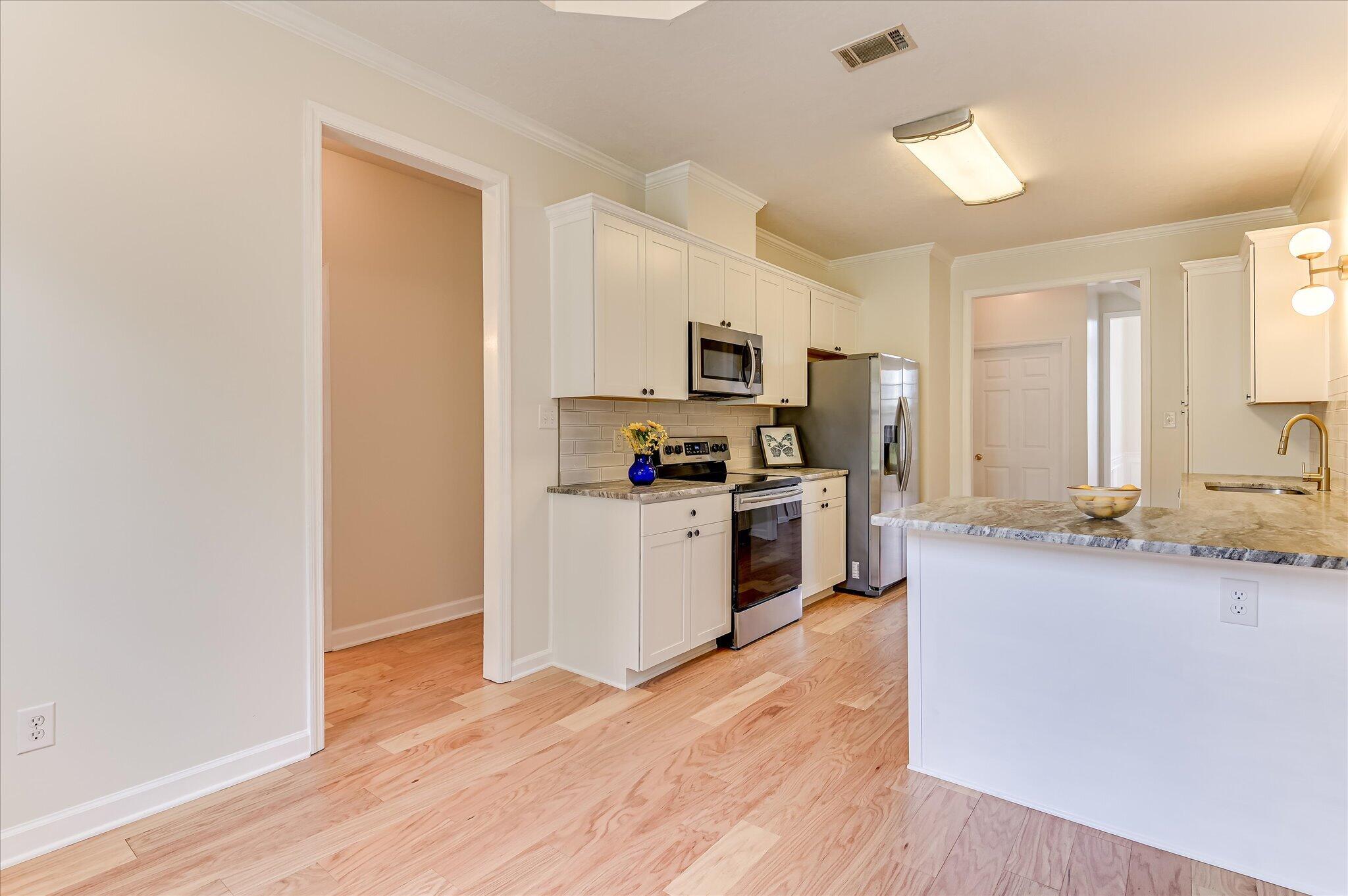 657 Cornerstone Place Property Photo 20