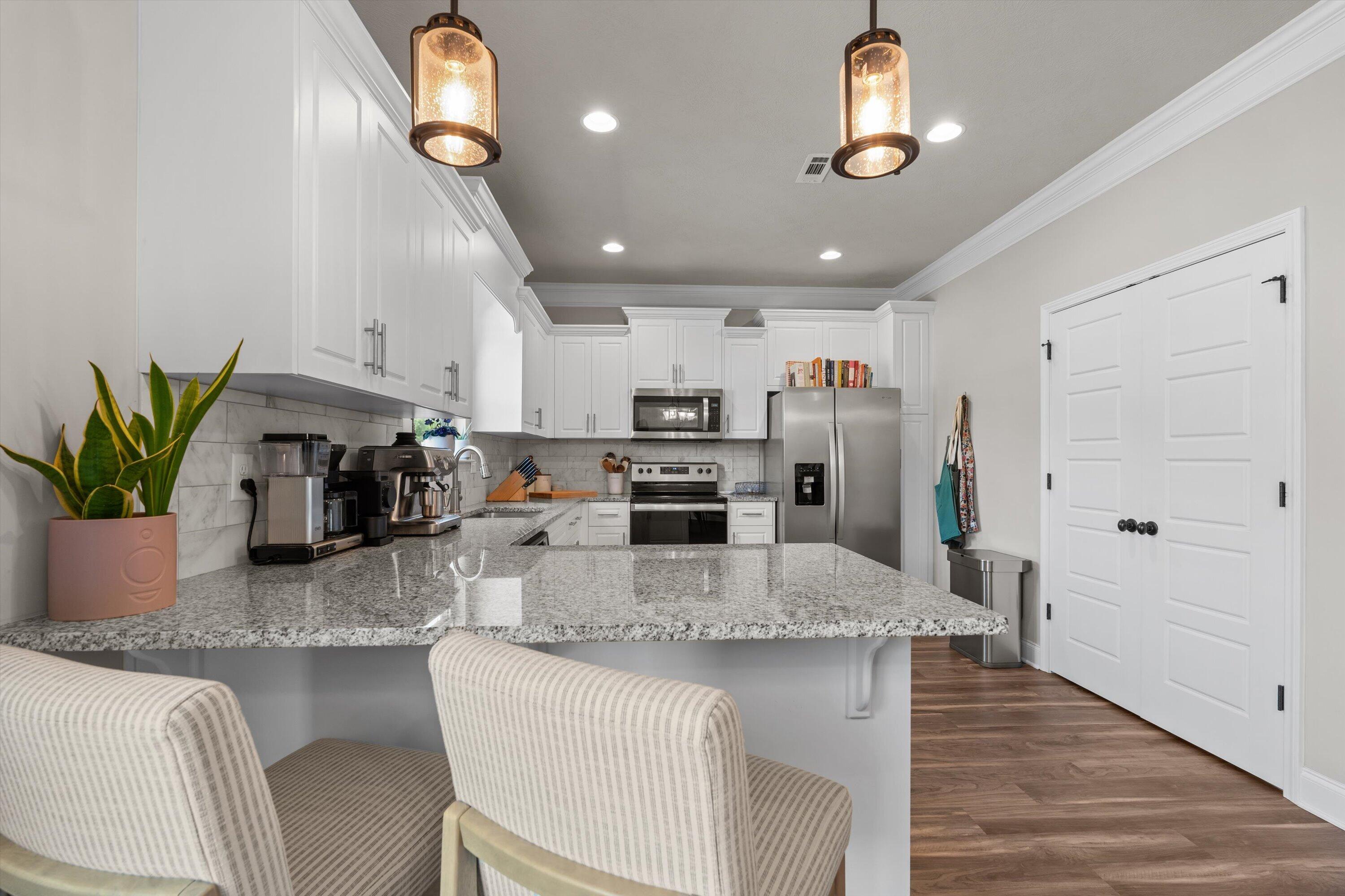 1275 Gregory Landing Drive Property Photo 17