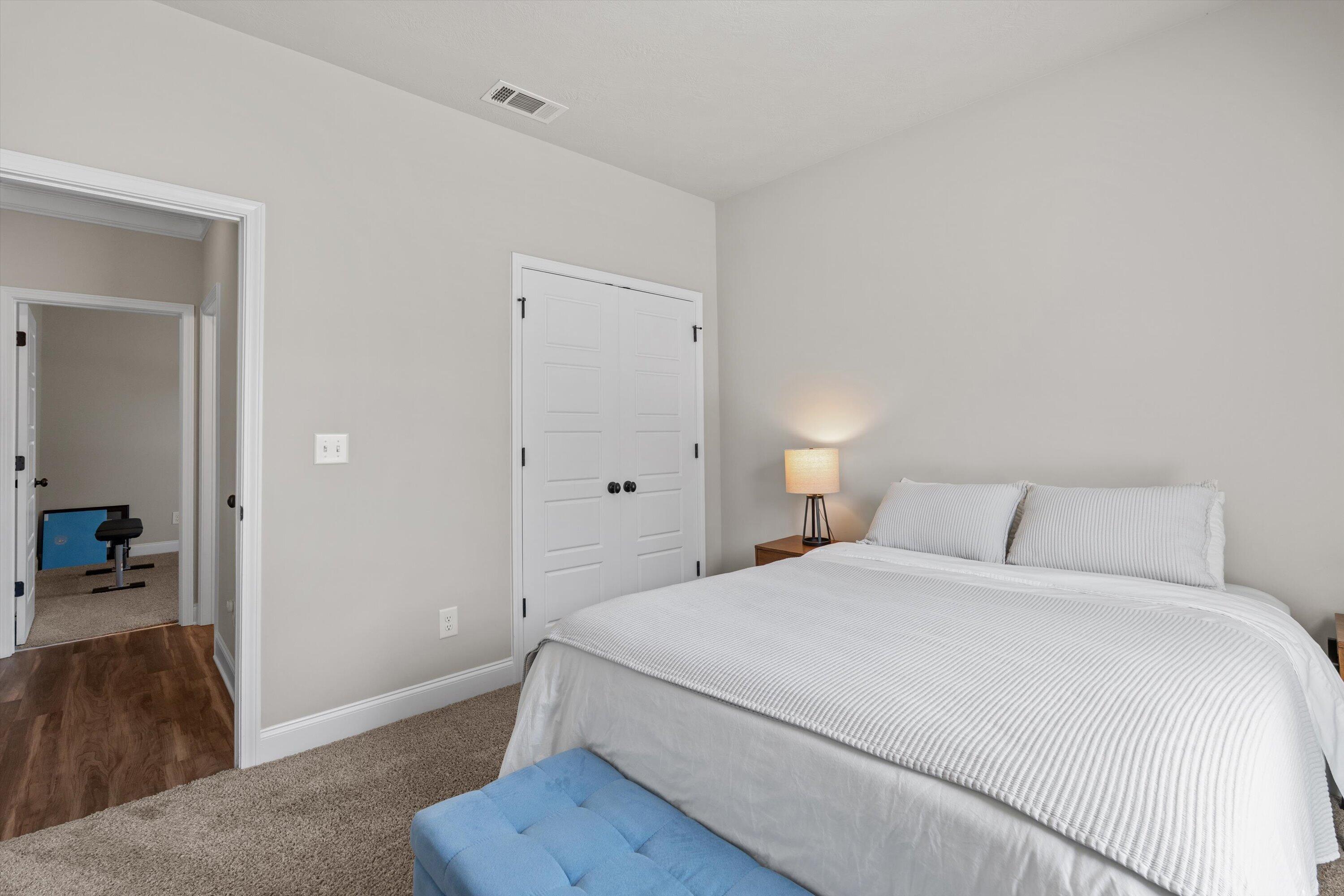 1275 Gregory Landing Drive Property Photo 34