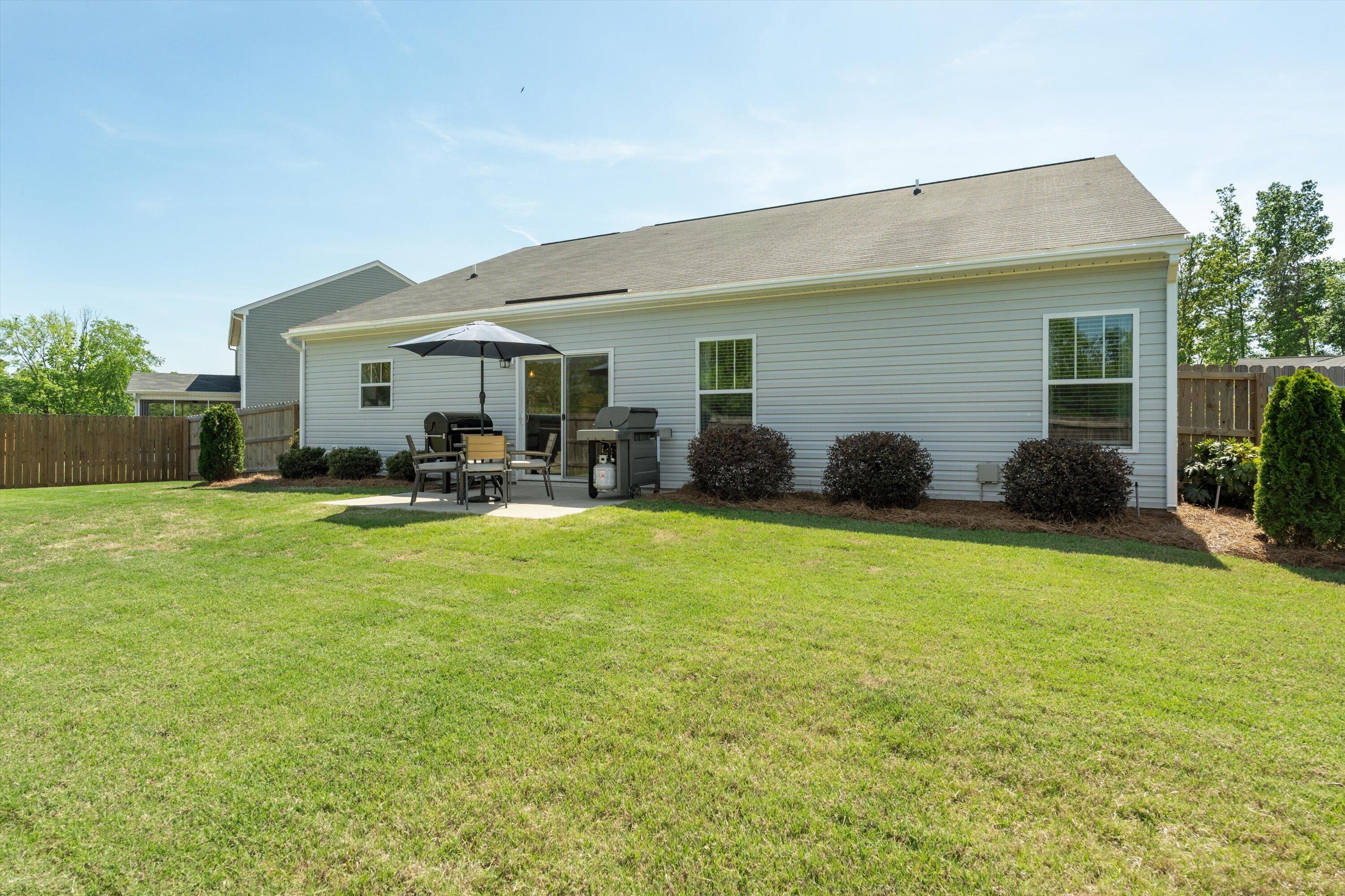 1275 Gregory Landing Drive Property Photo 45