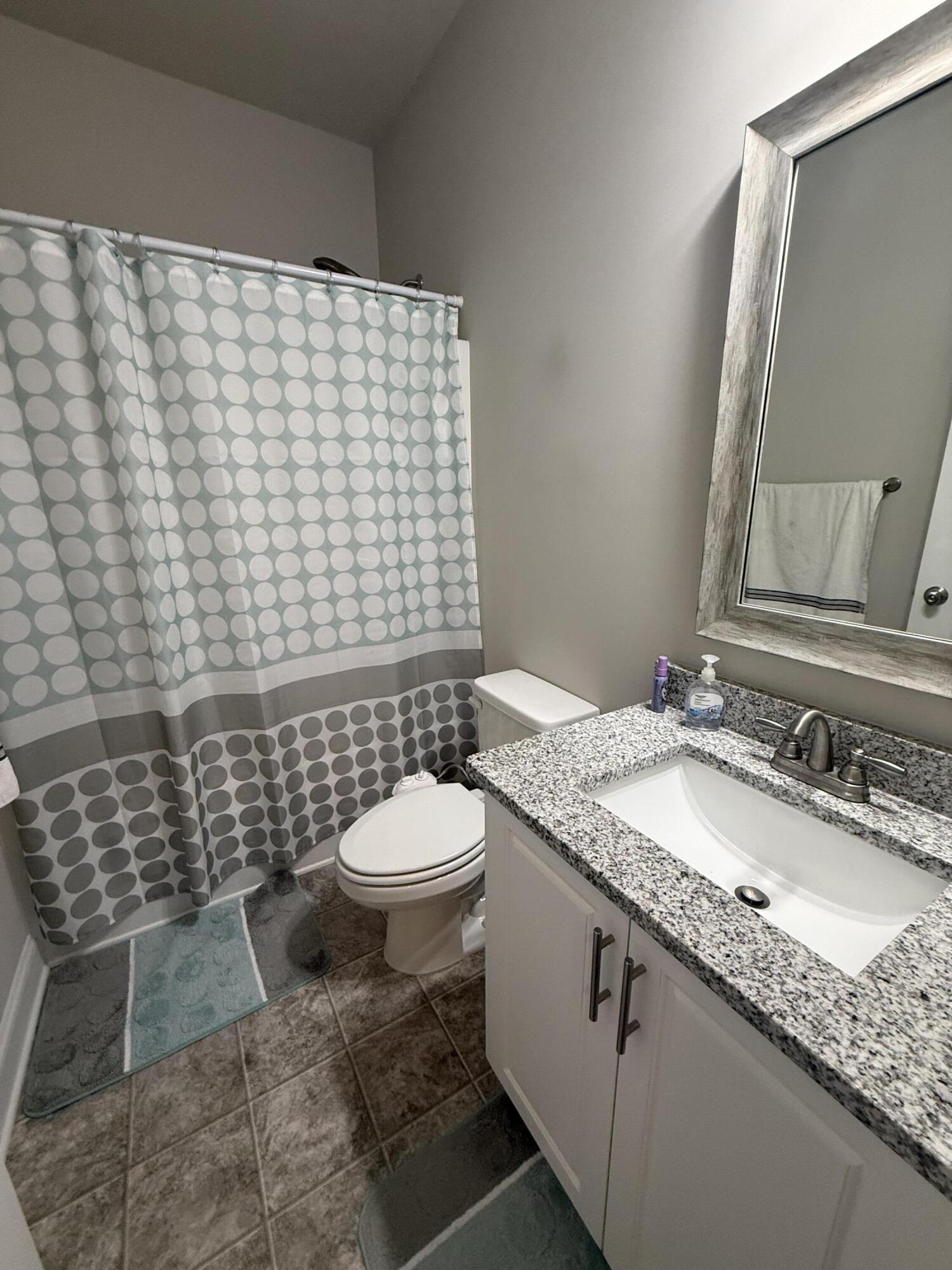 136 Pebble Lane Property Photo 25