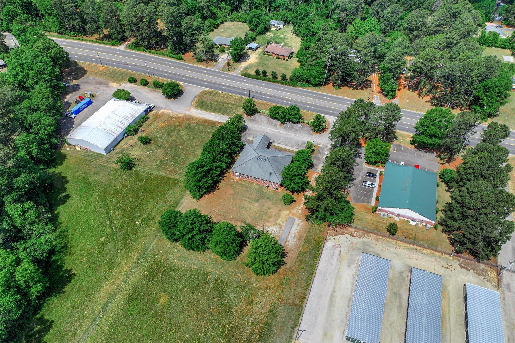 1466 Columbia Highway Property Photo 8