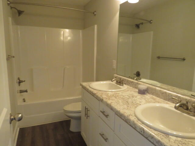 4409 Castellon Way Property Photo 12