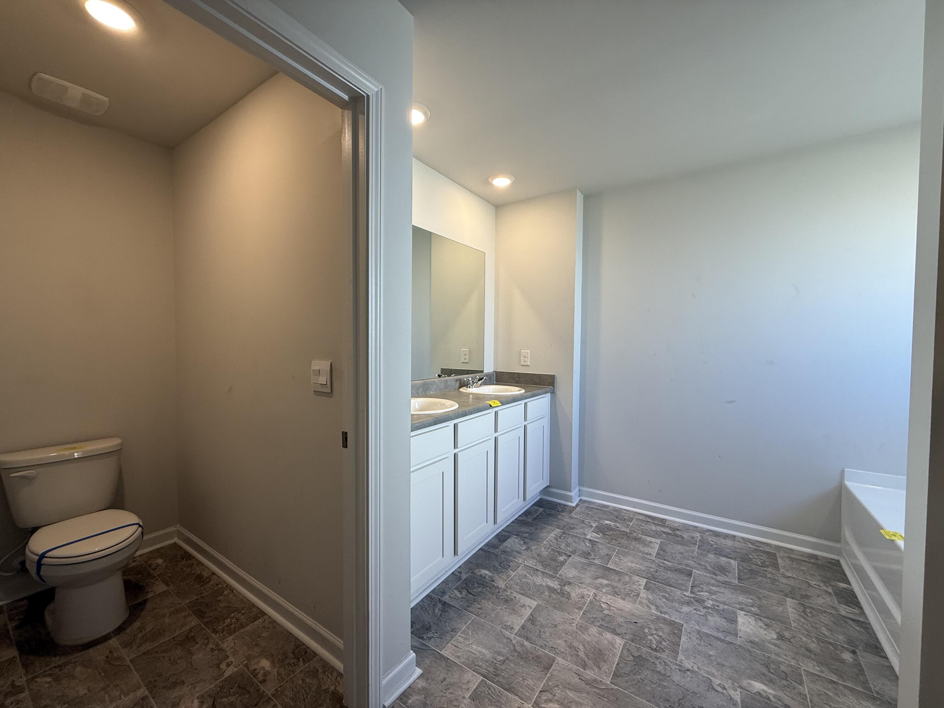 5076 Captain Drive Property Photo 14