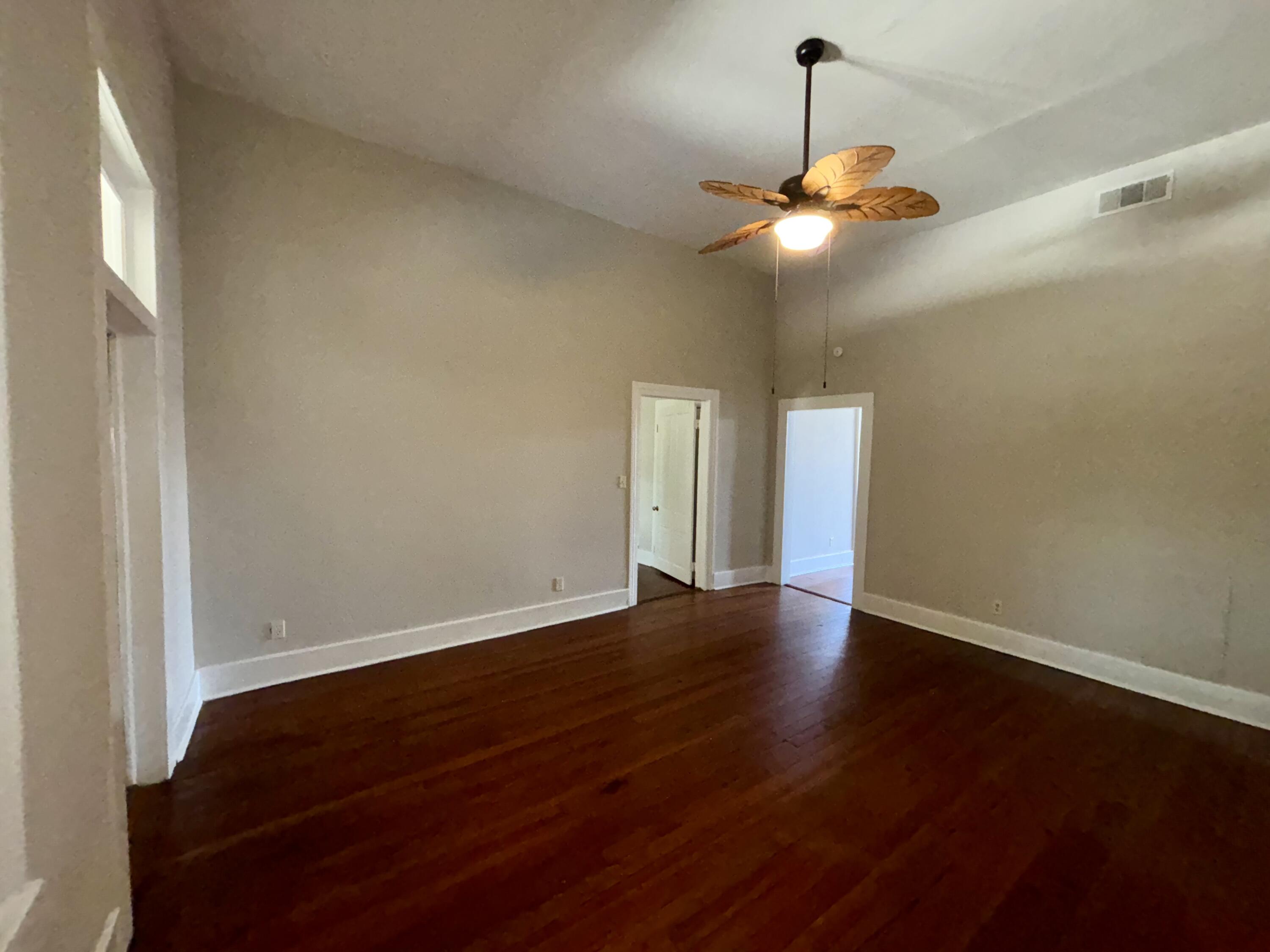 1030 Broad Street C Property Photo 2