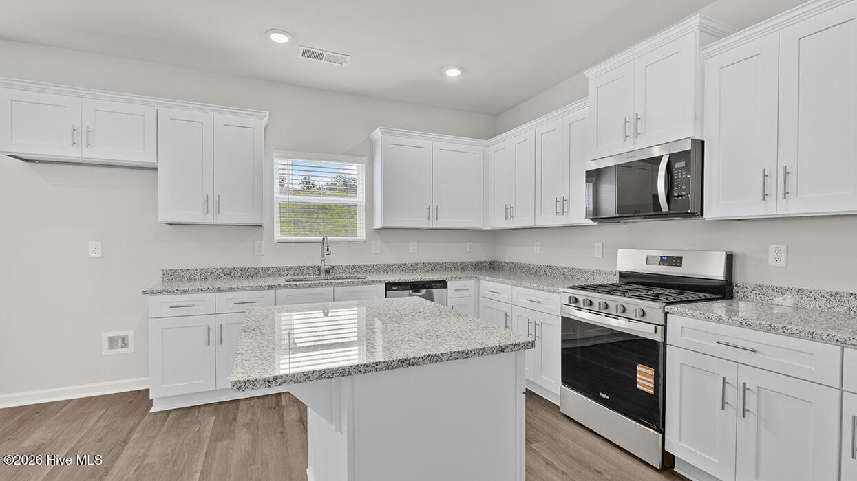 818 Dara Corners Property Photo 6