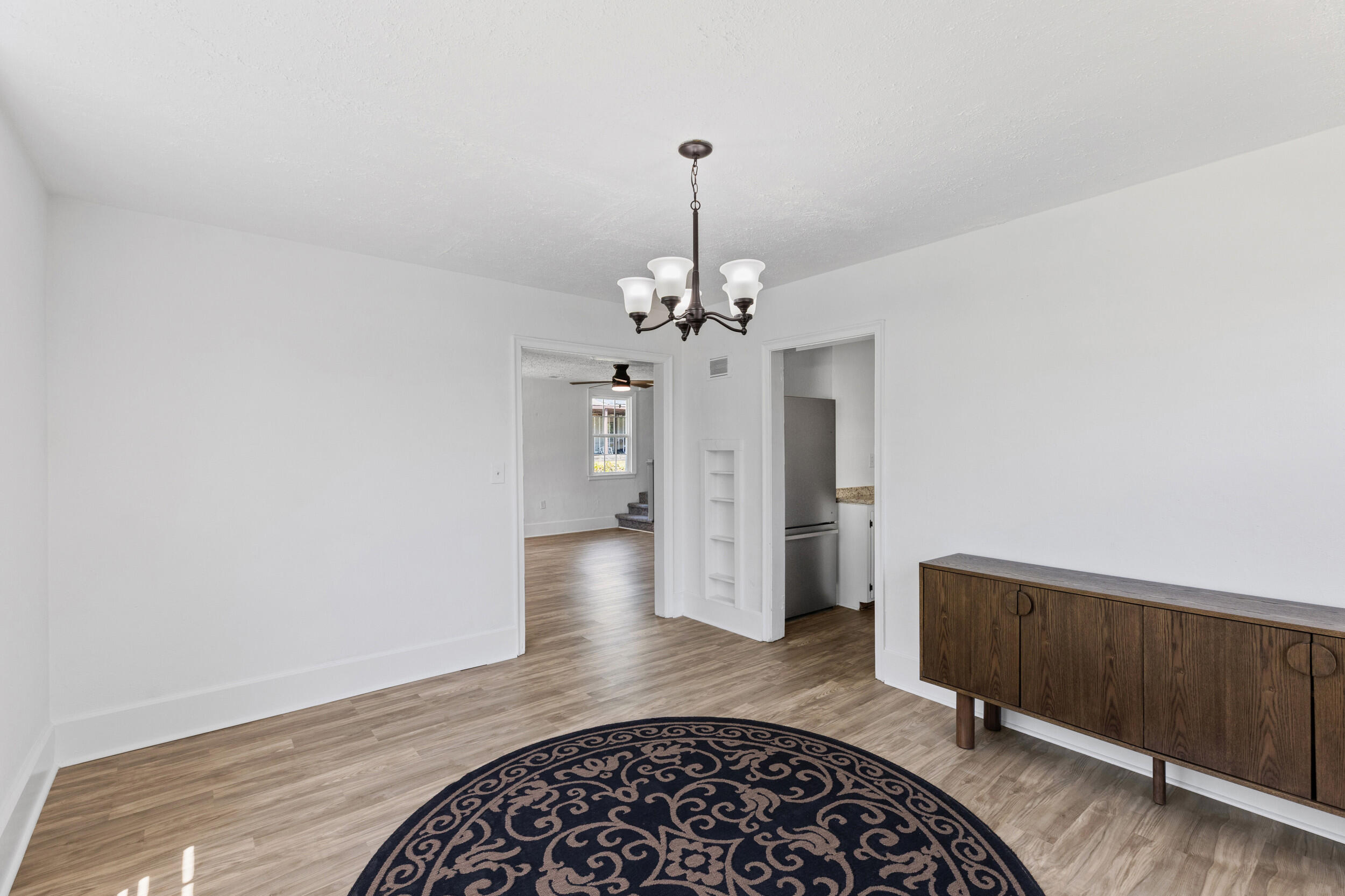 2355 Forster Street Property Photo 12