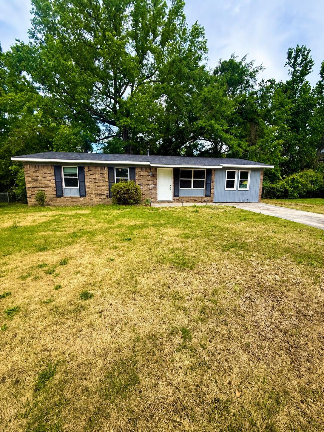 3648 Alene Circle Property Photo 1