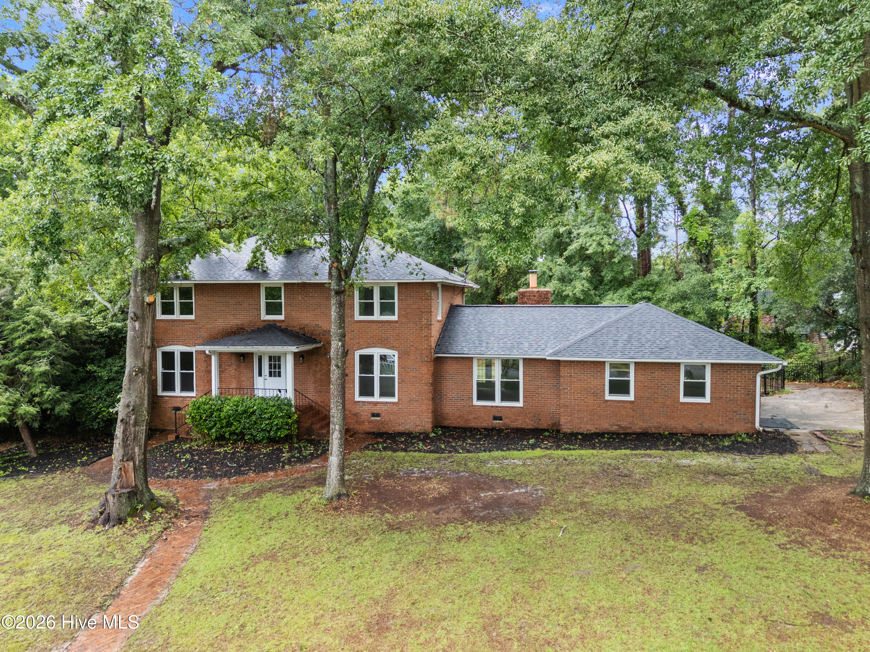 120 Kalmia Circle Property Photo 1