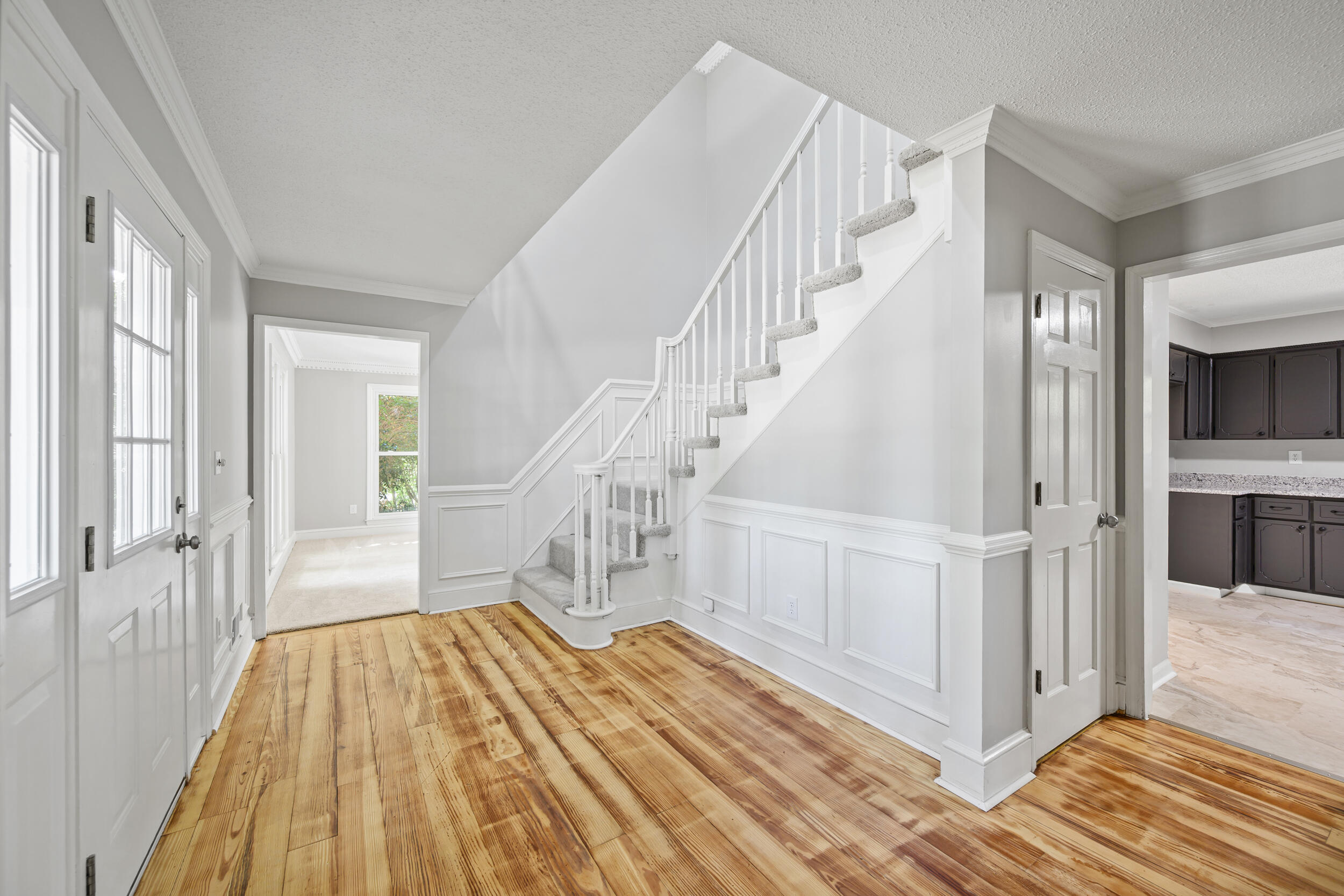 120 Kalmia Circle Property Photo 3
