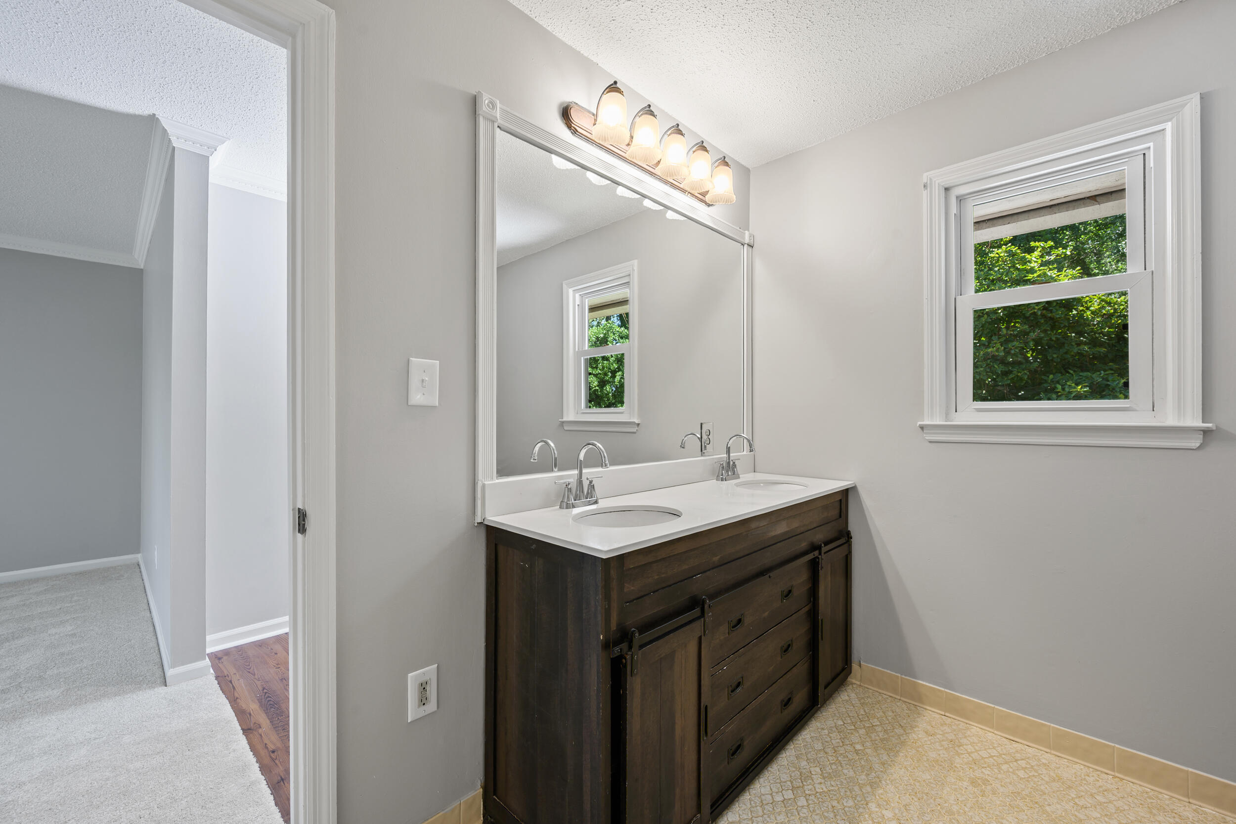 120 Kalmia Circle Property Photo 15