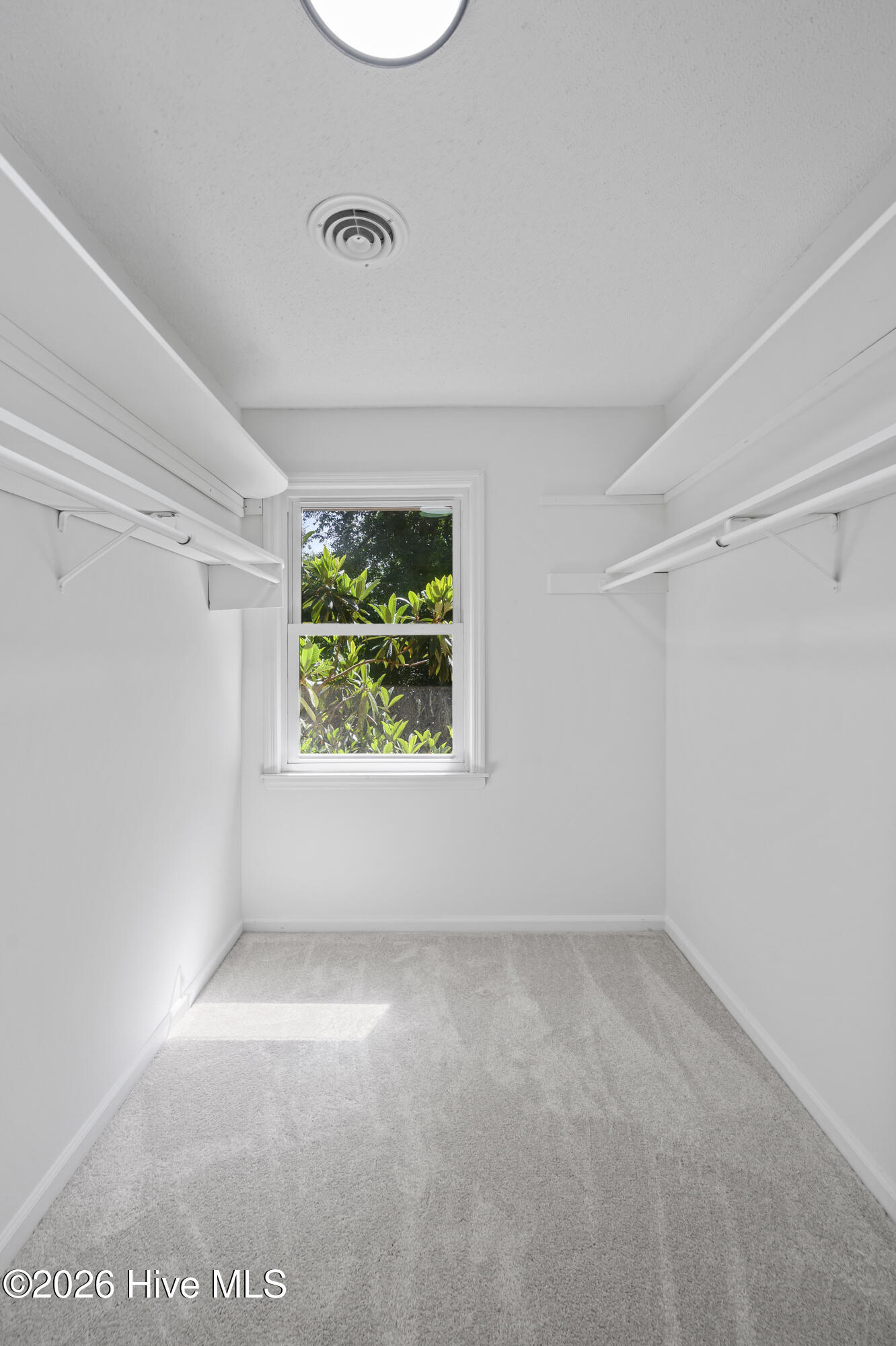 120 Kalmia Circle Property Photo 45