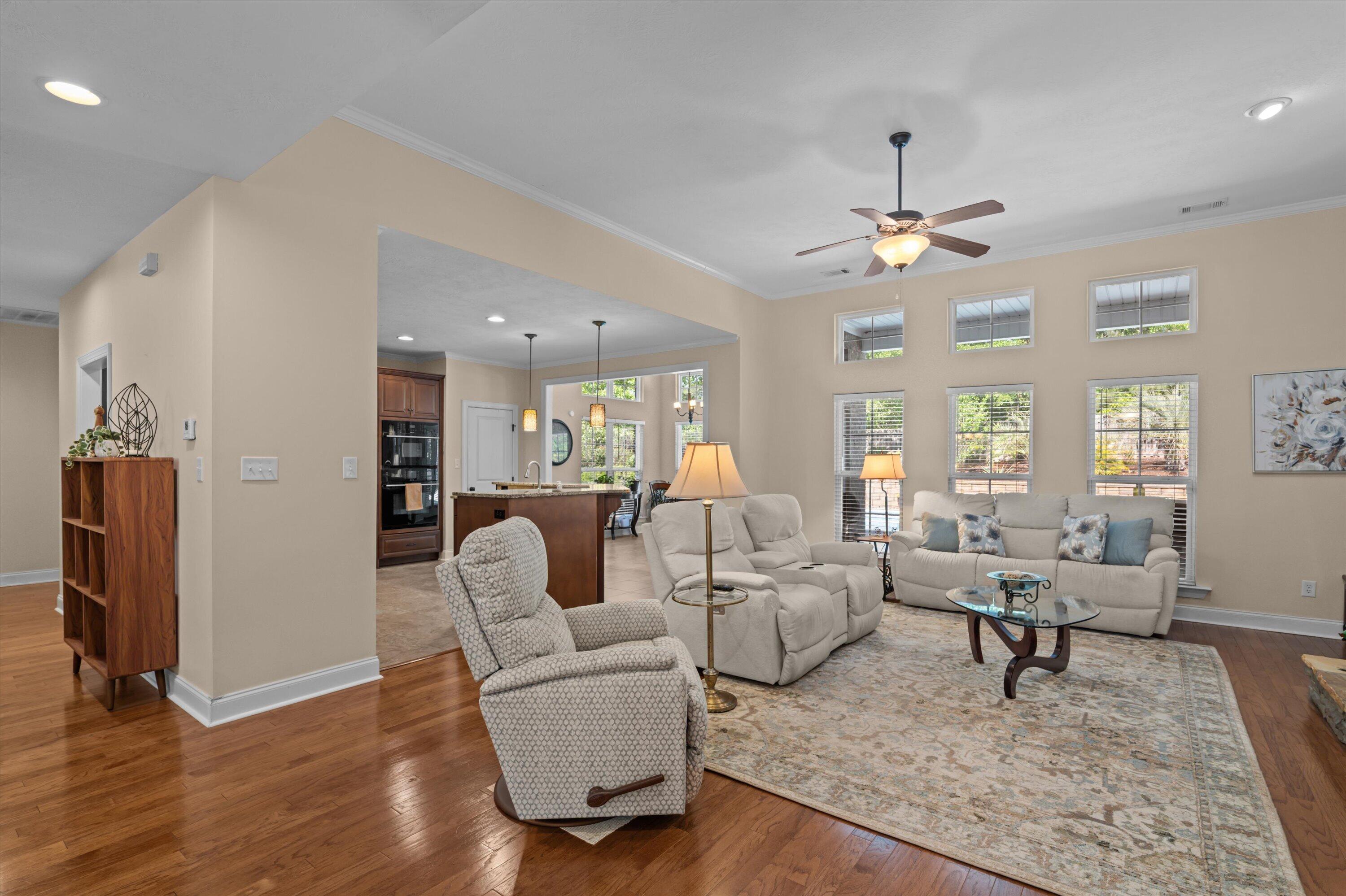7088 Burwick Run Property Photo 9
