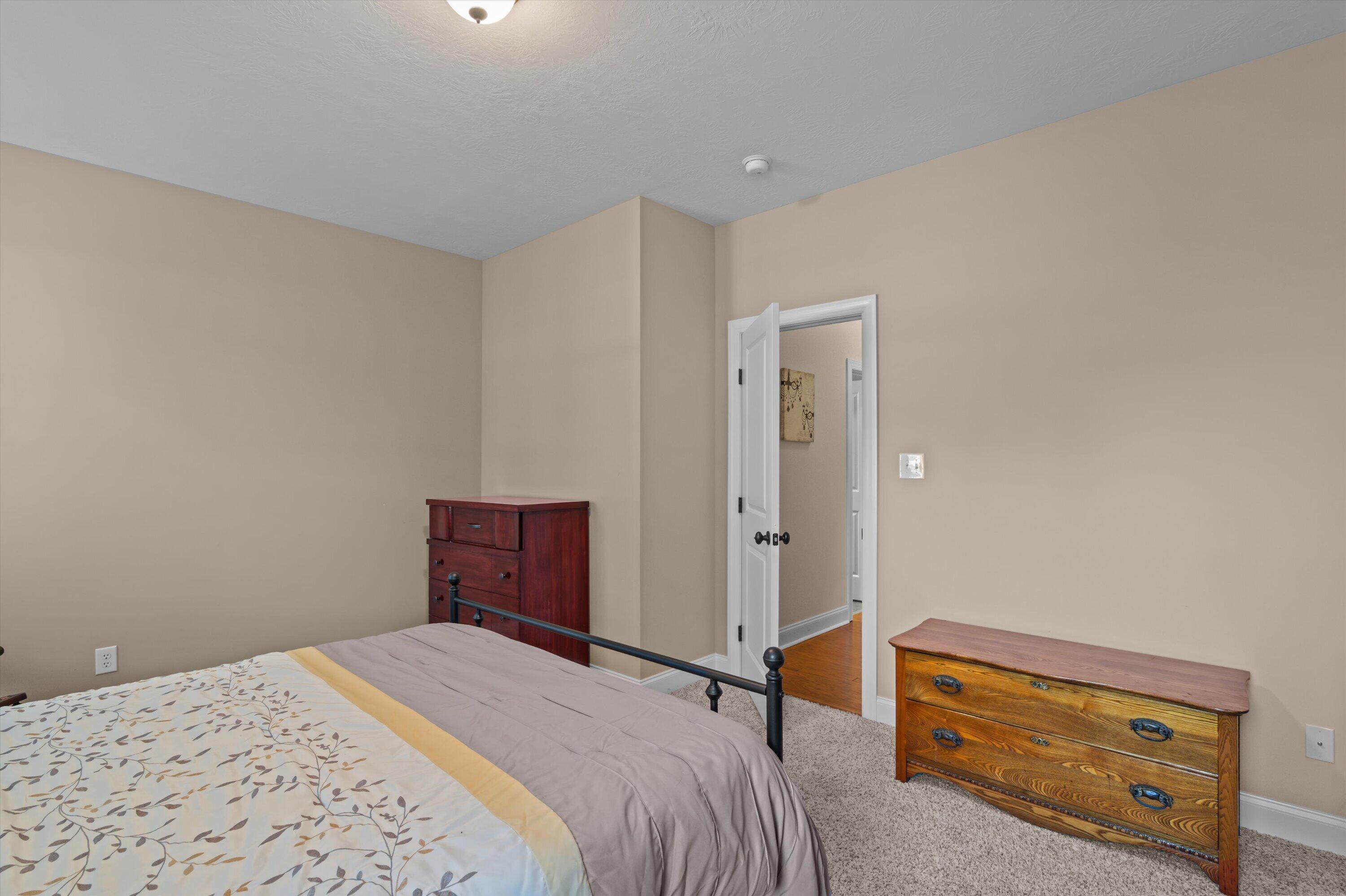 7088 Burwick Run Property Photo 37