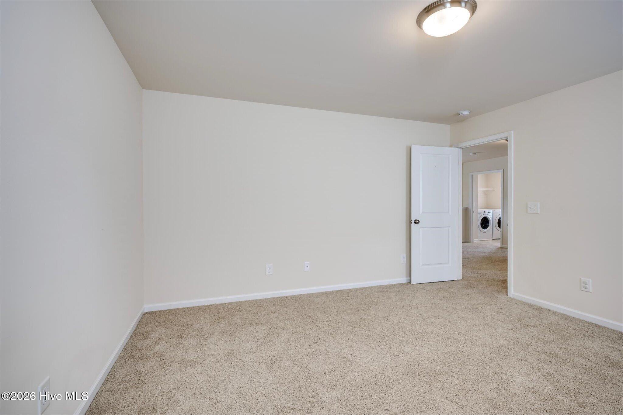 552 Count Fleet Court Property Photo 25