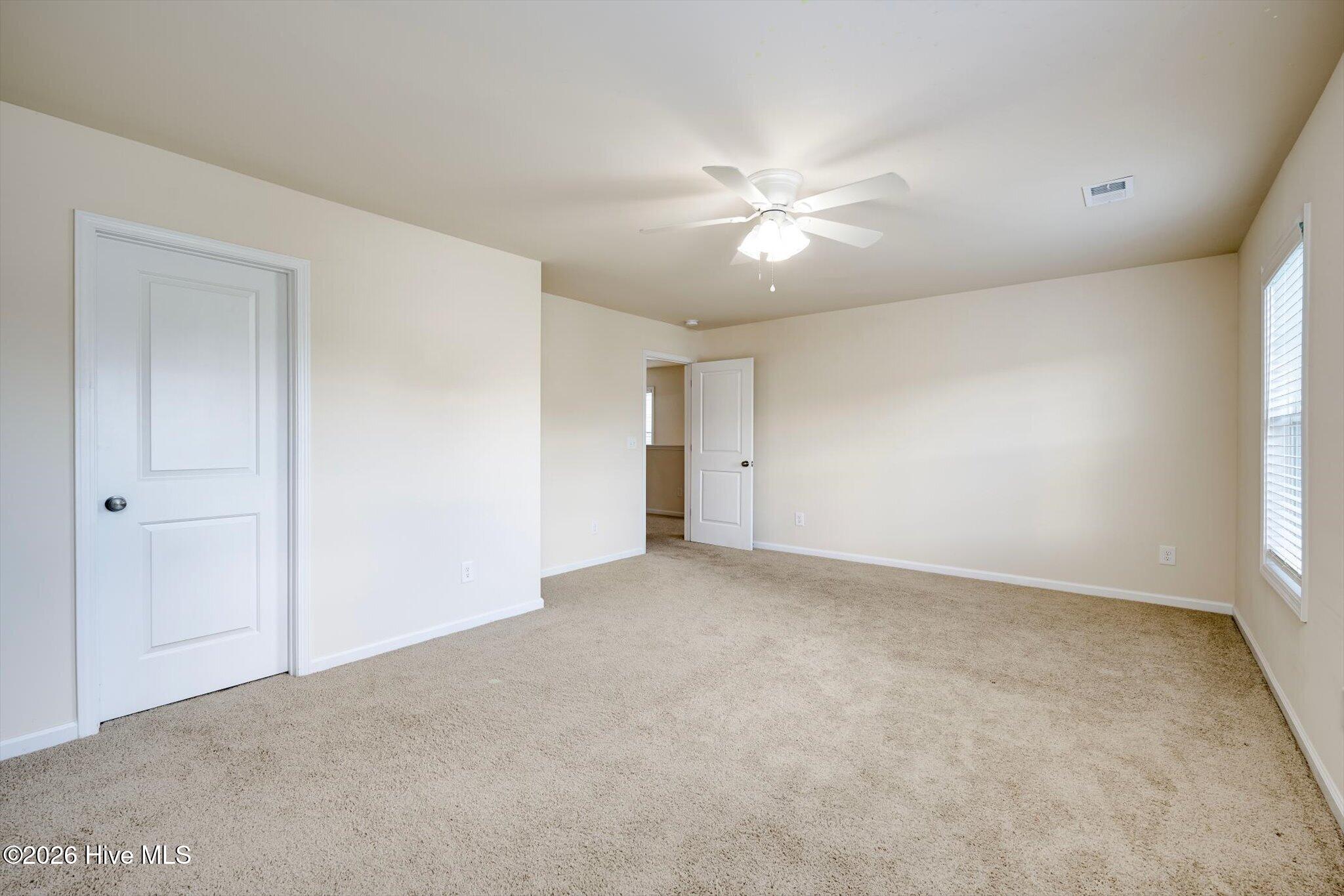 552 Count Fleet Court Property Photo 30
