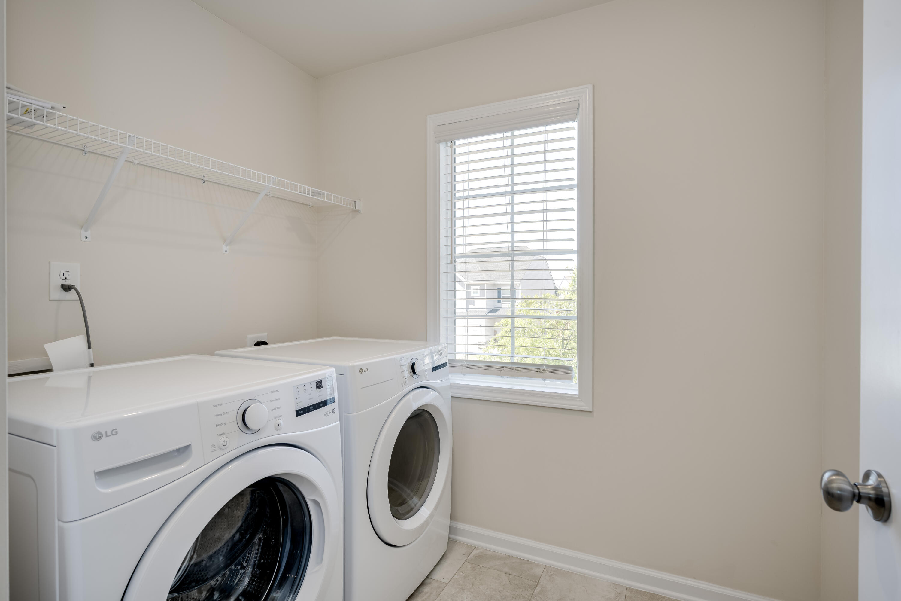 552 Count Fleet Court Property Photo 31