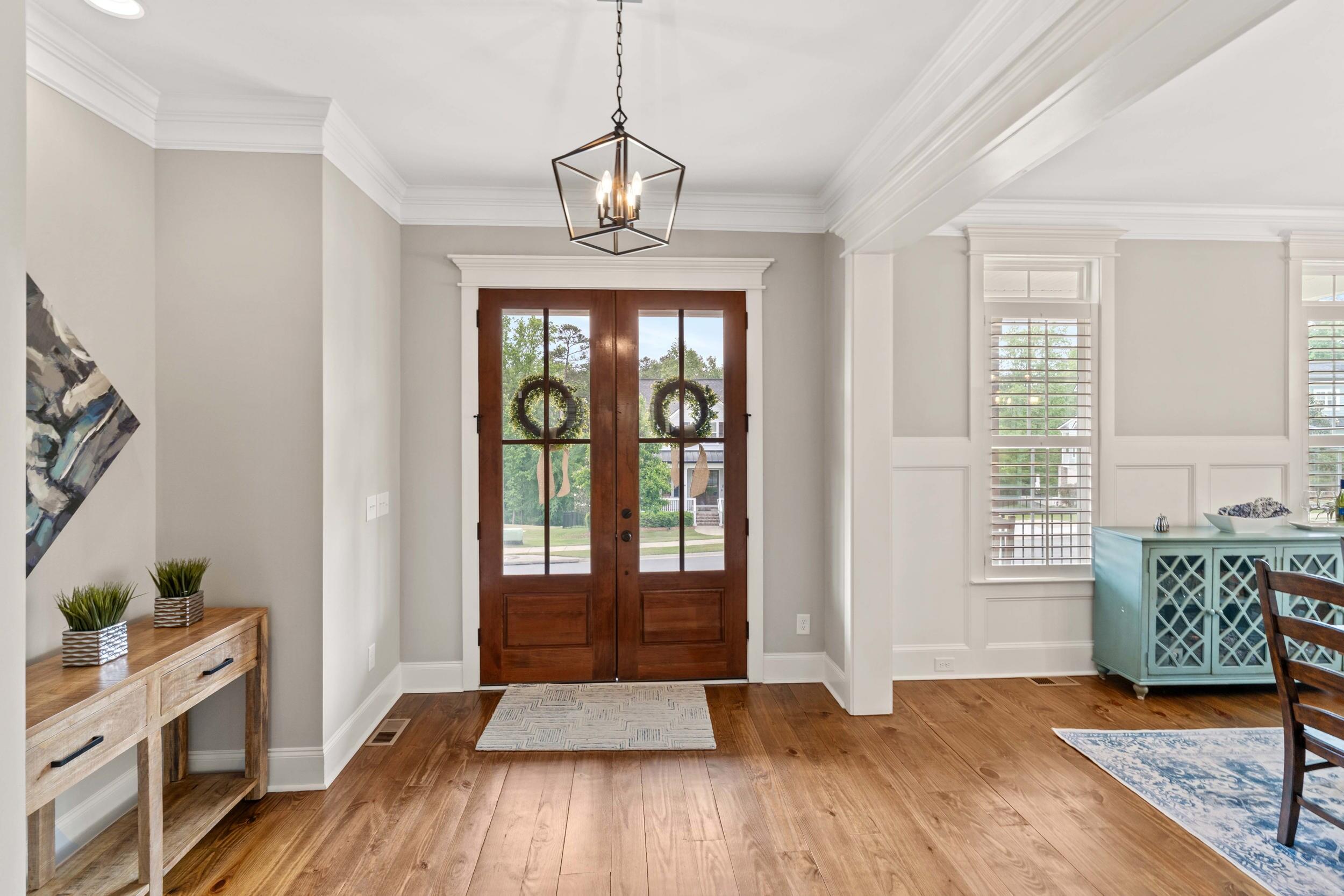 4304 Sabal Drive Property Photo 3