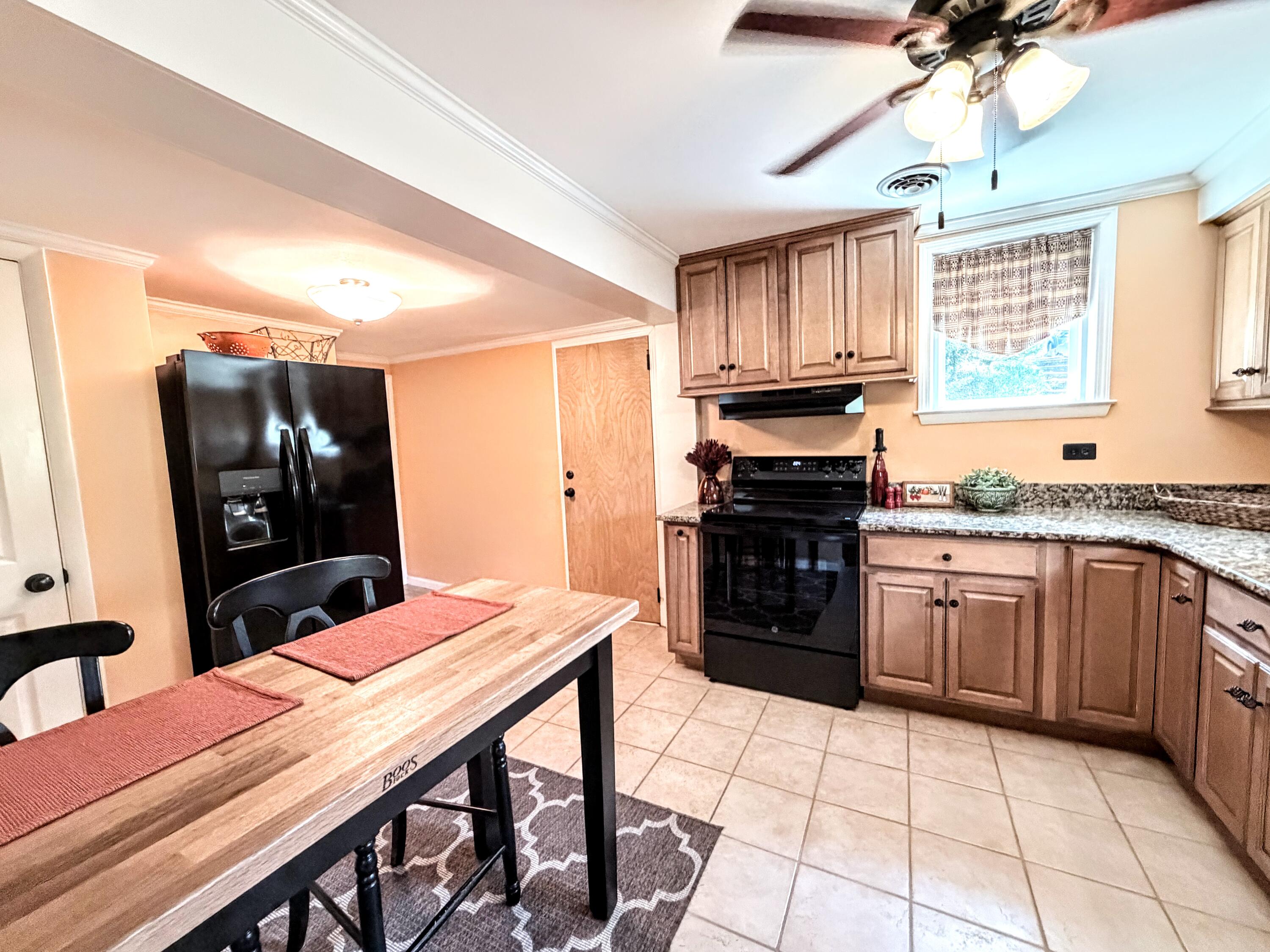 2312 Laurel Lane Property Photo 18