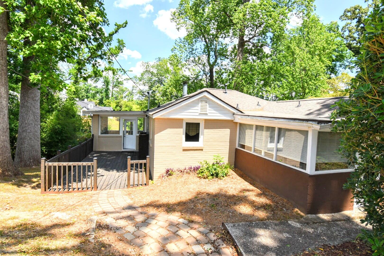 2312 Laurel Lane Property Photo 37