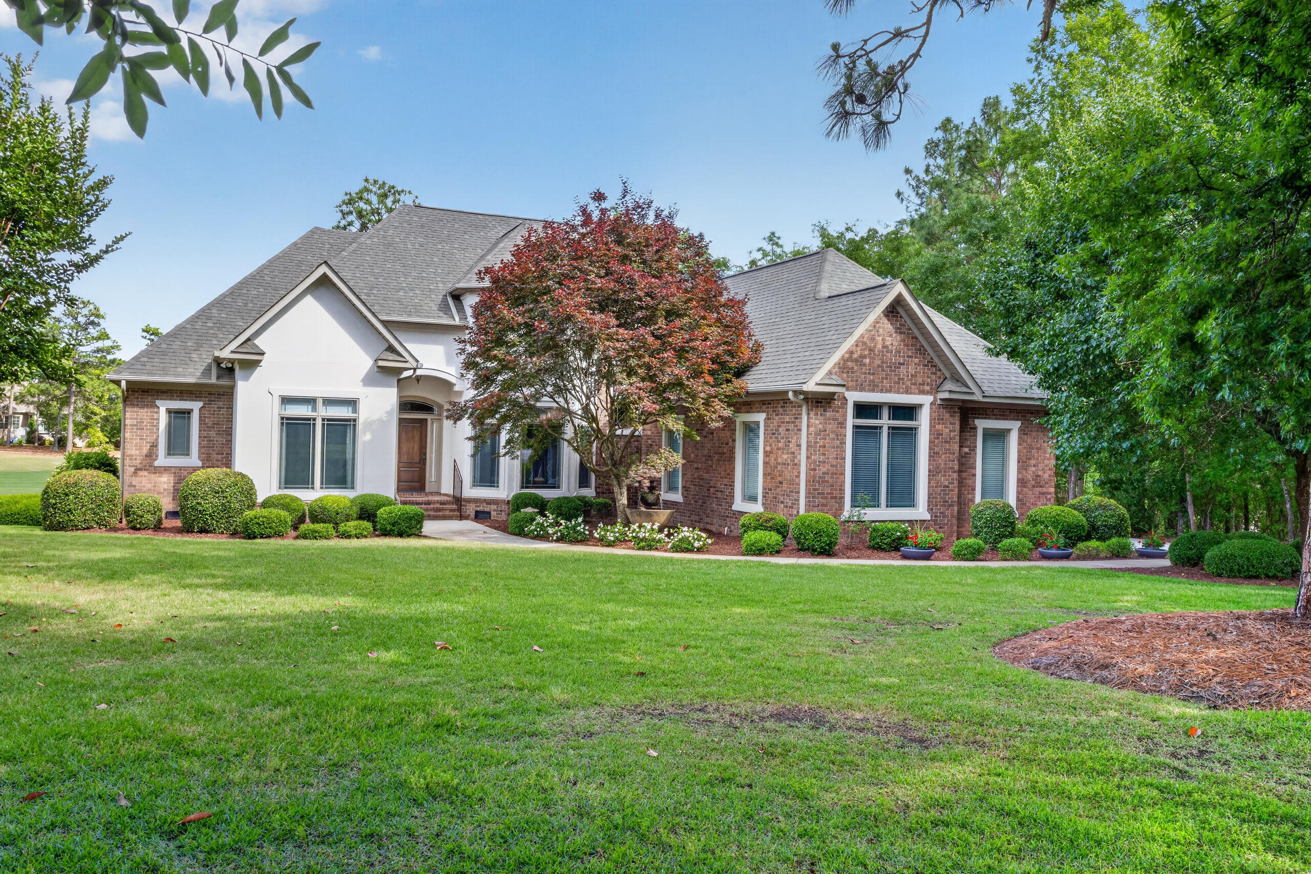 429 Spalding Lake Circle Property Photo 3