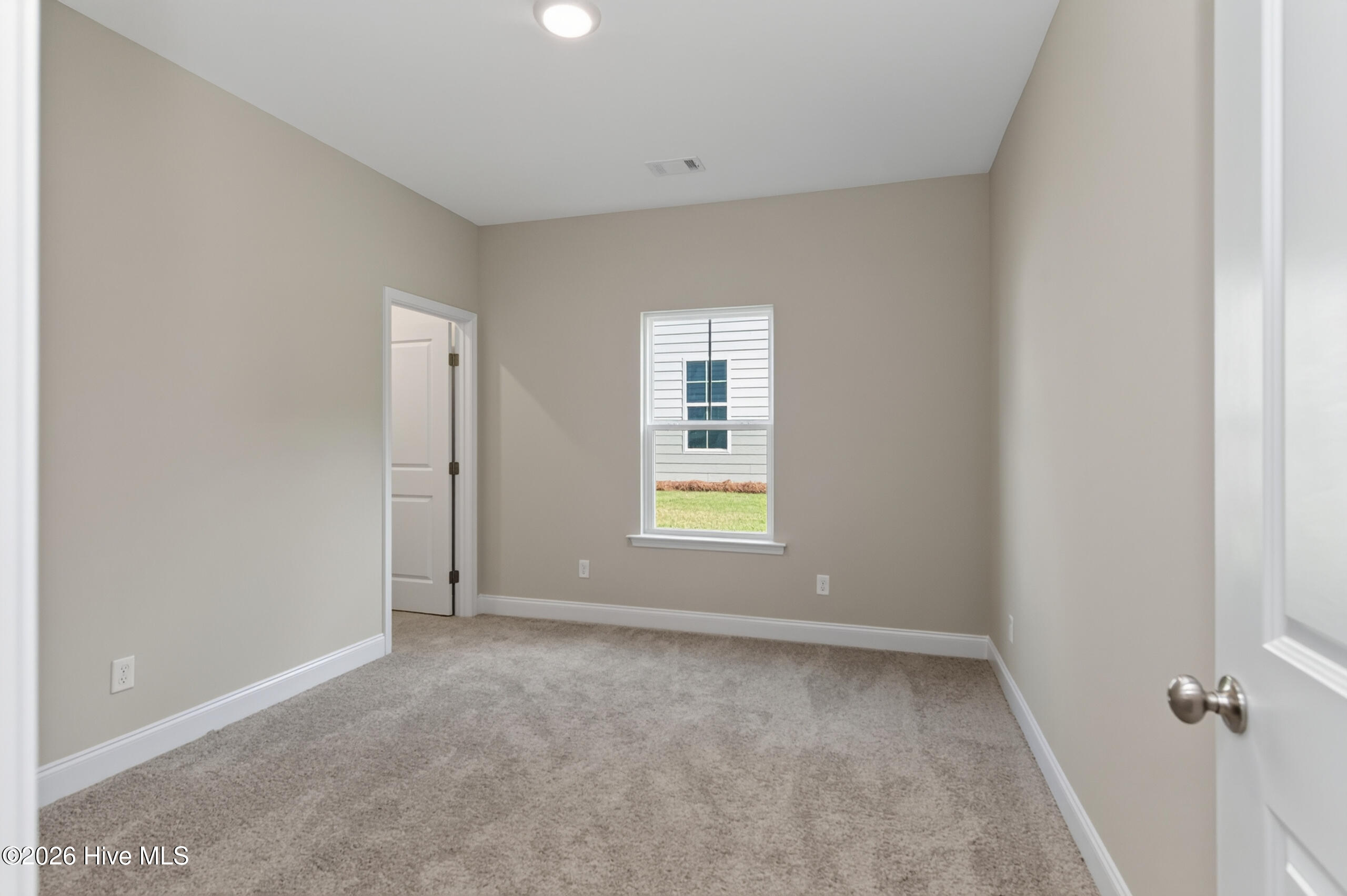 610 Pherson Street Property Photo 8