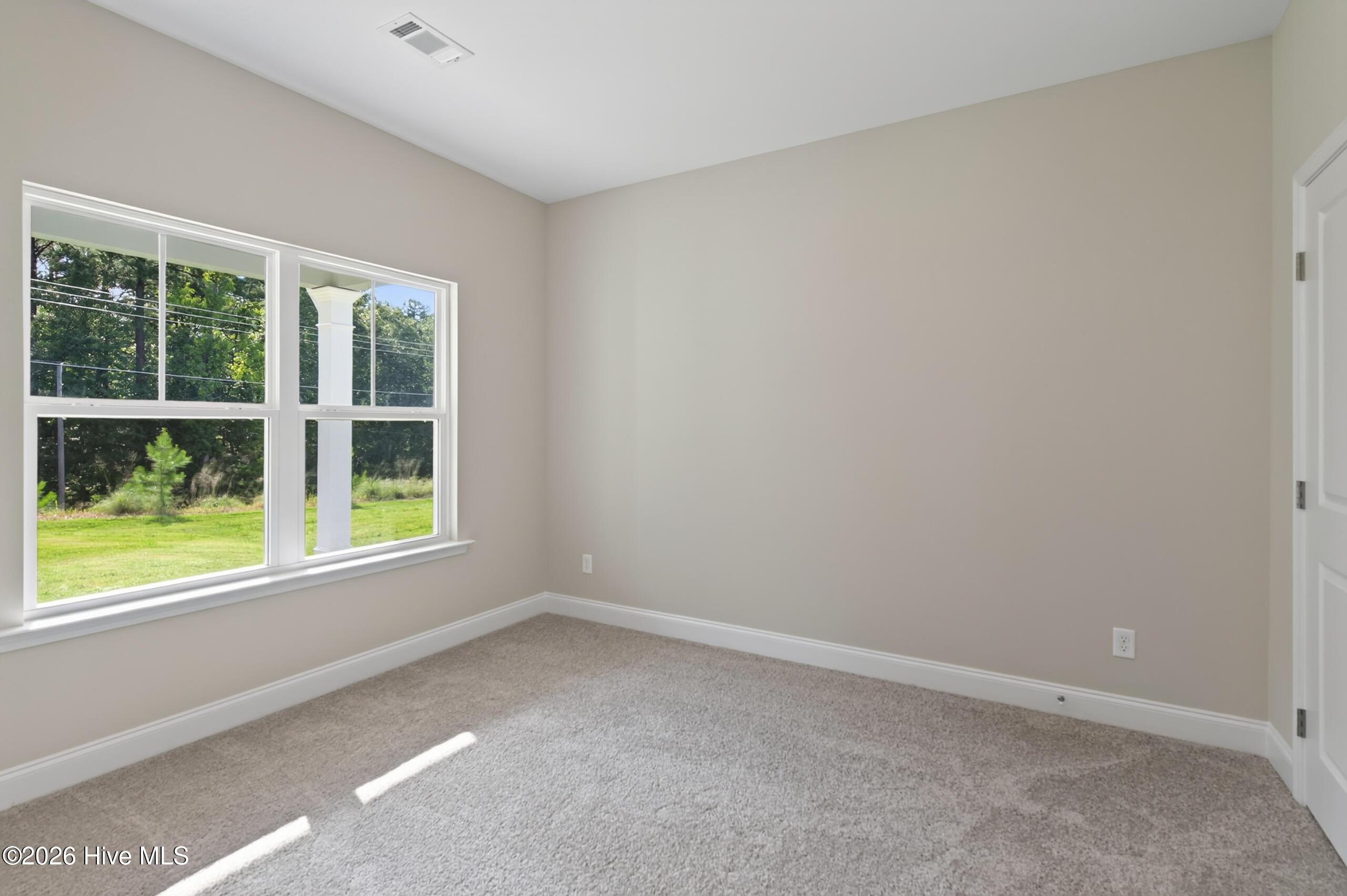 610 Pherson Street Property Photo 10