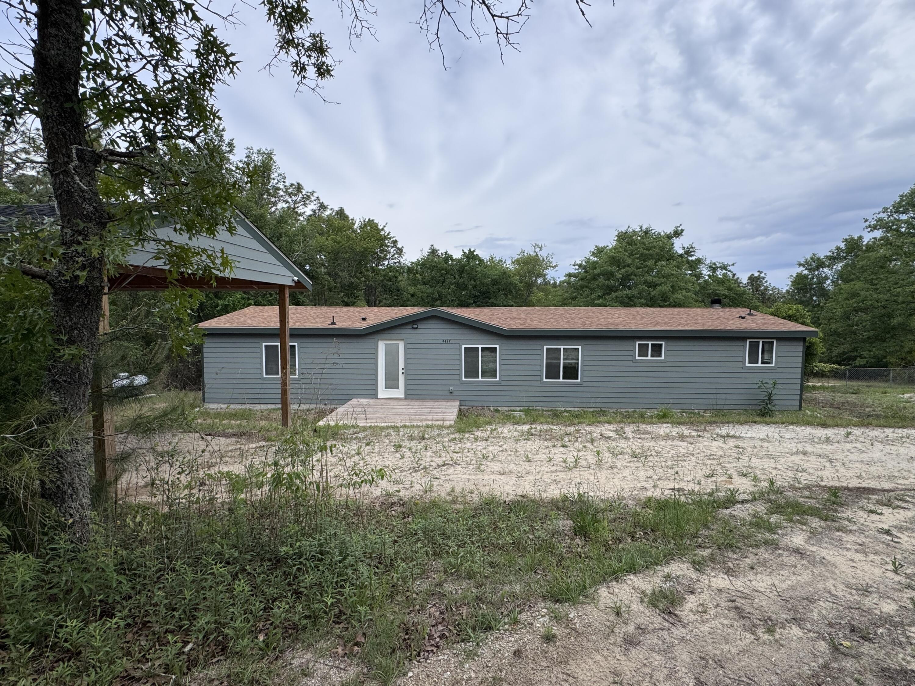 4417 Etterle Road Property Photo 7