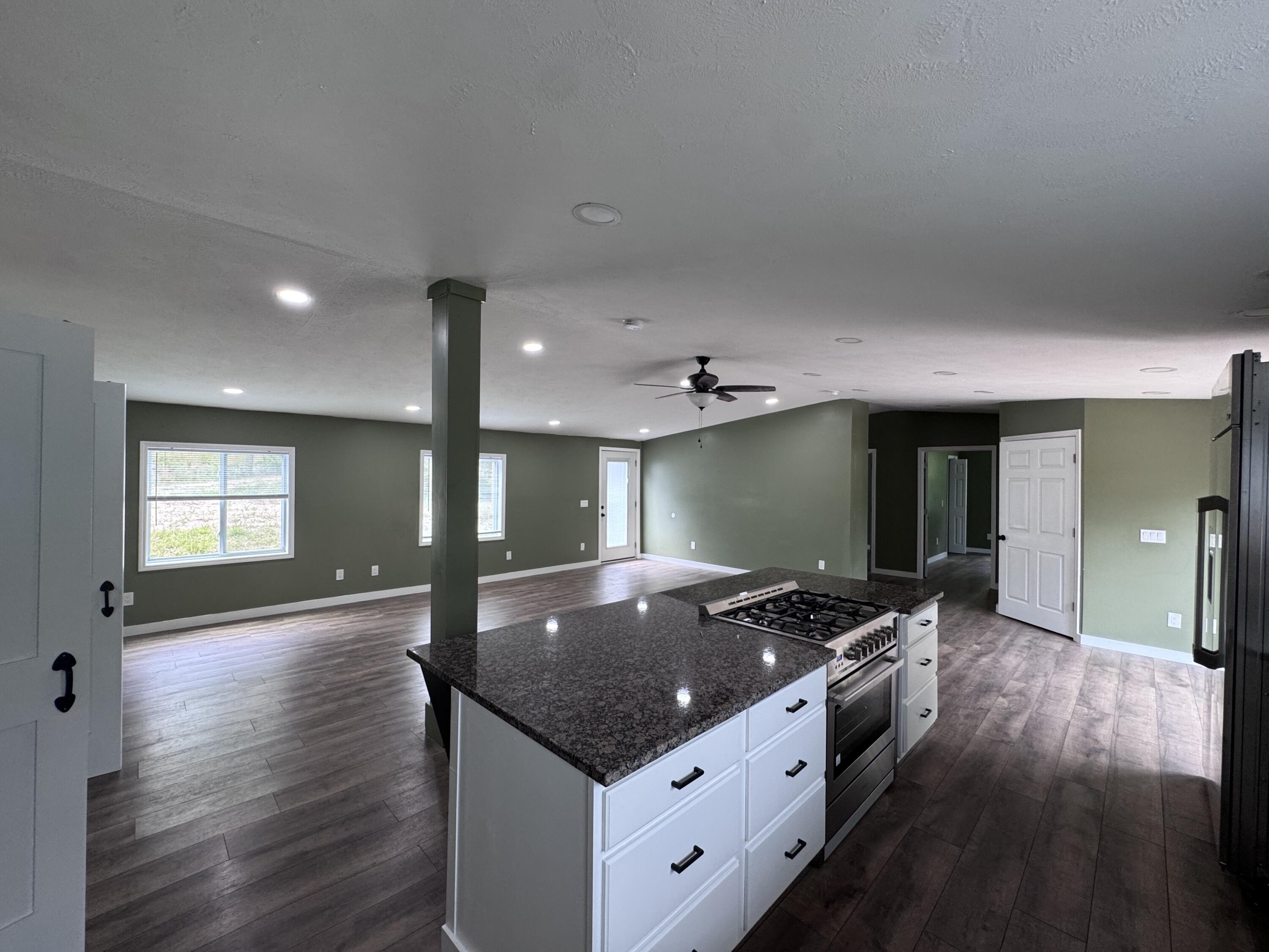 4417 Etterle Road Property Photo 12