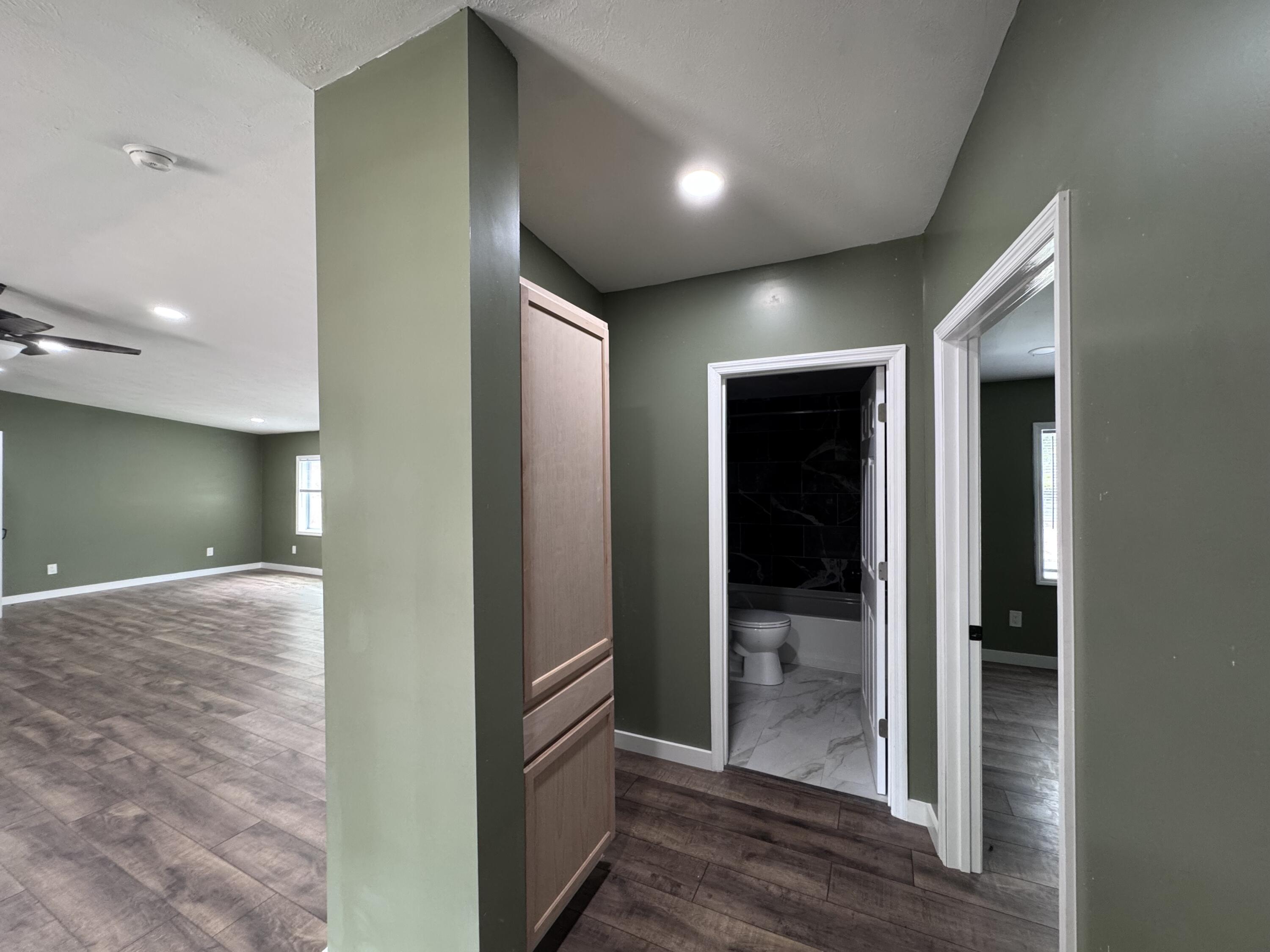 4417 Etterle Road Property Photo 17