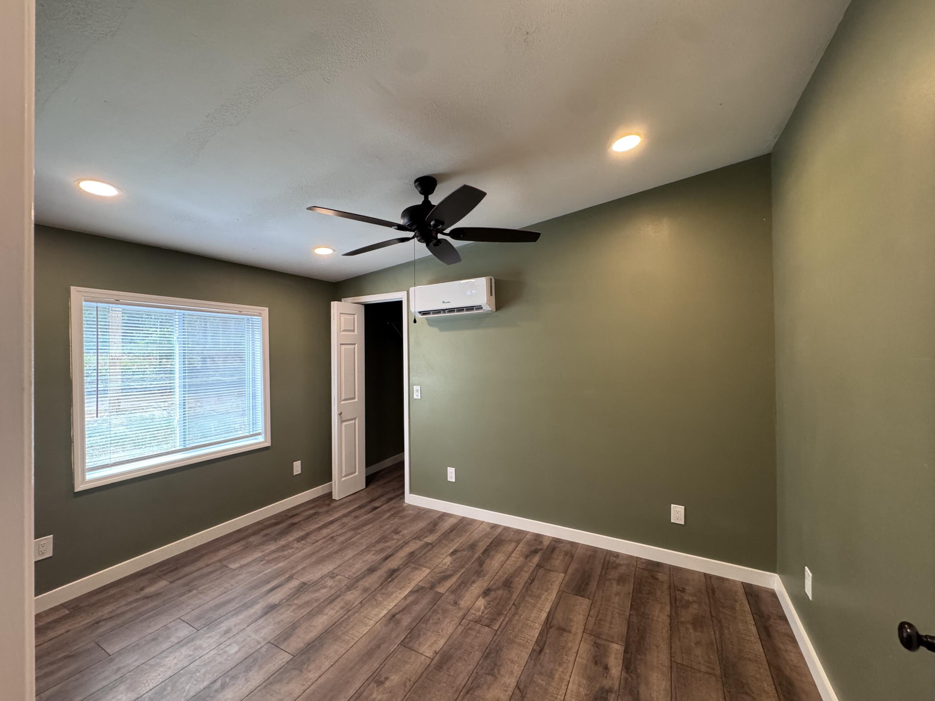 4417 Etterle Road Property Photo 18