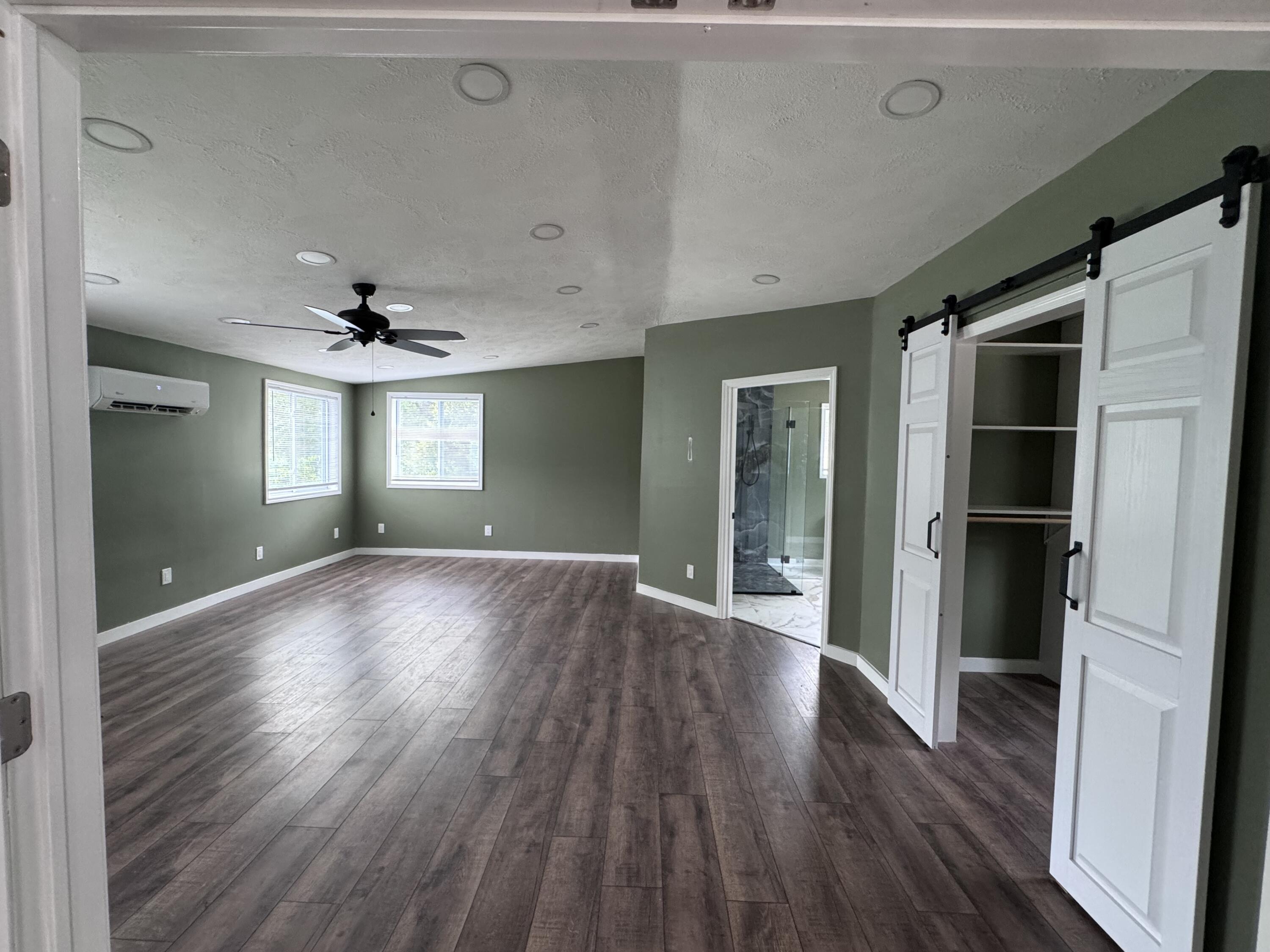 4417 Etterle Road Property Photo 22