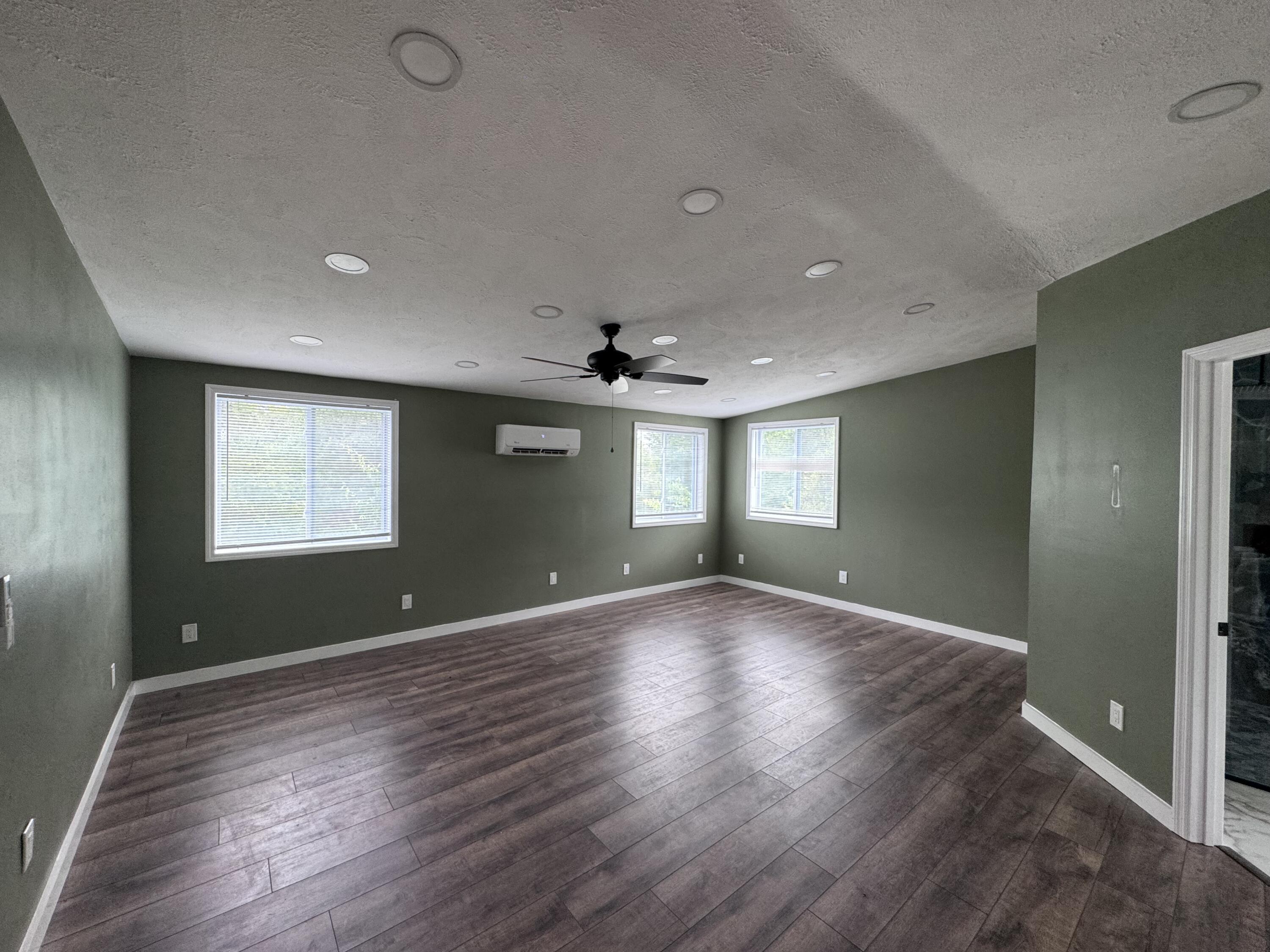 4417 Etterle Road Property Photo 23