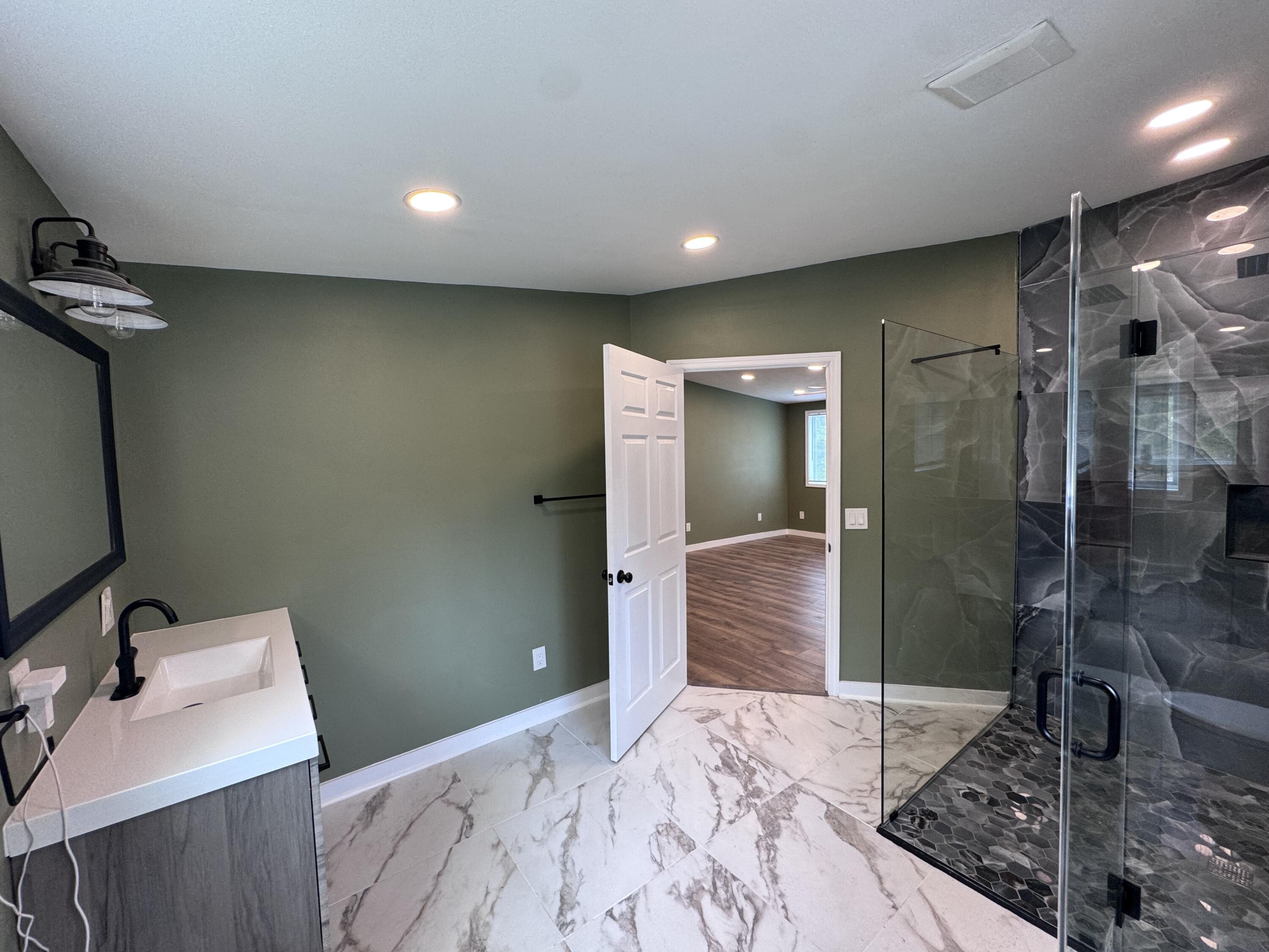 4417 Etterle Road Property Photo 31
