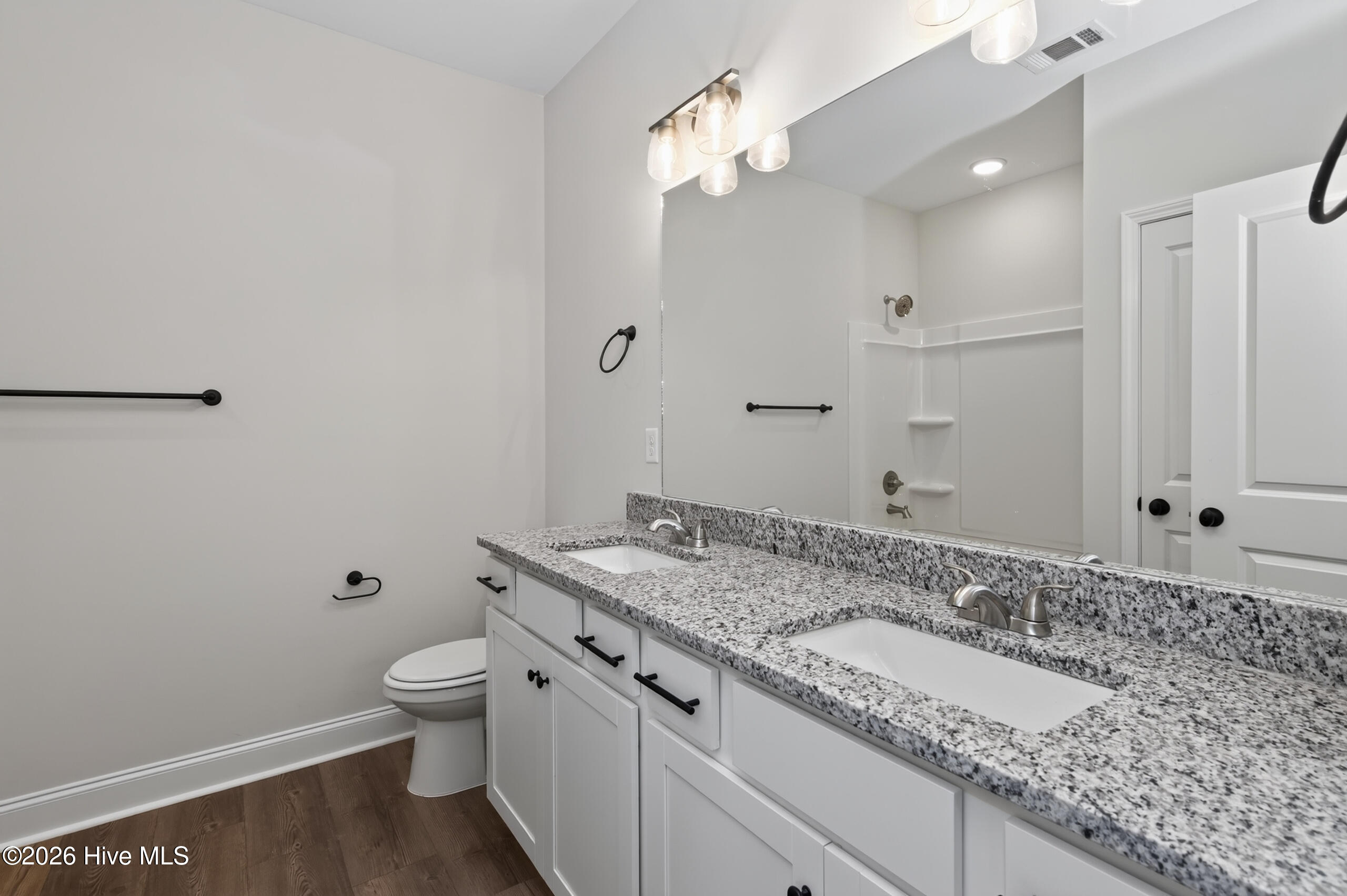 549 Pherson Street Property Photo 21