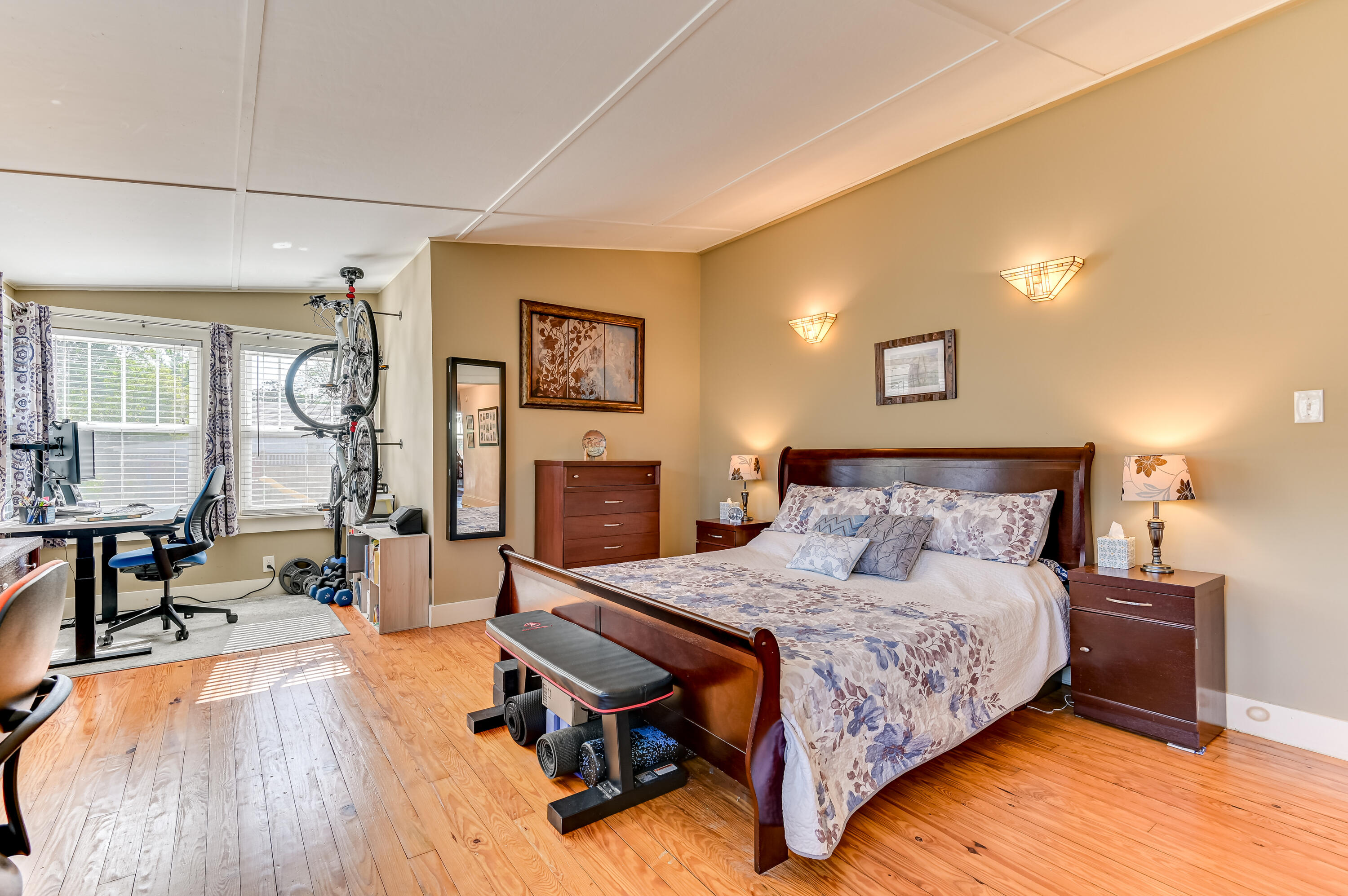 1420 Stovall Street Property Photo 23