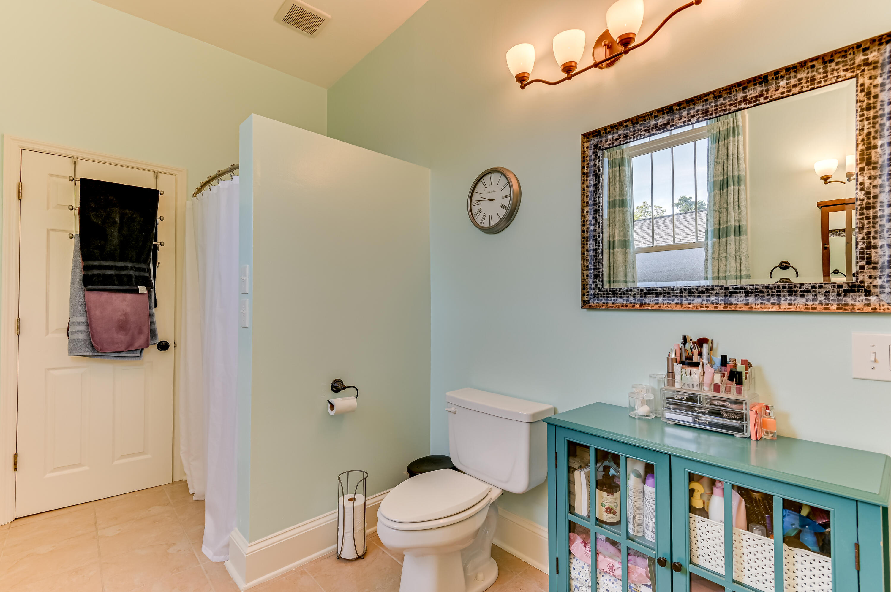 1420 Stovall Street Property Photo 28
