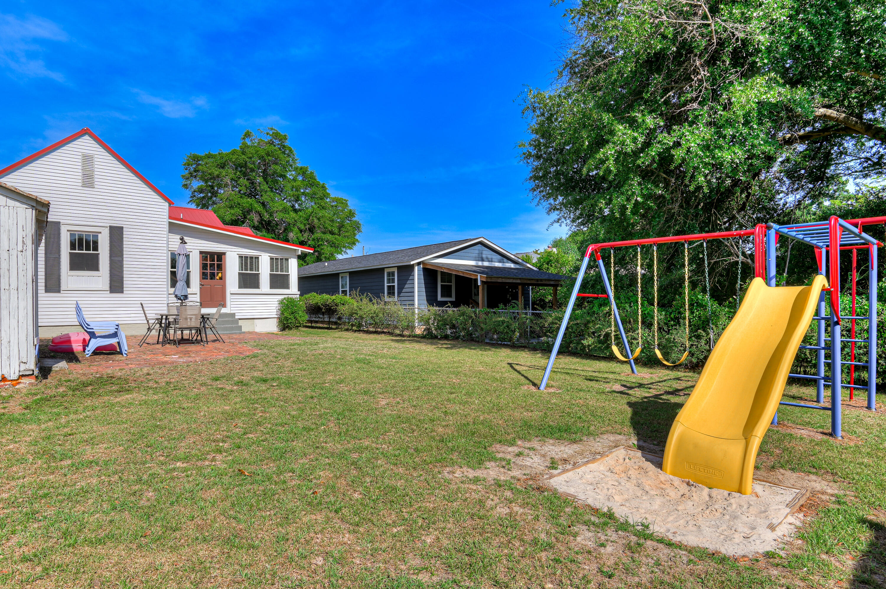 1420 Stovall Street Property Photo 41