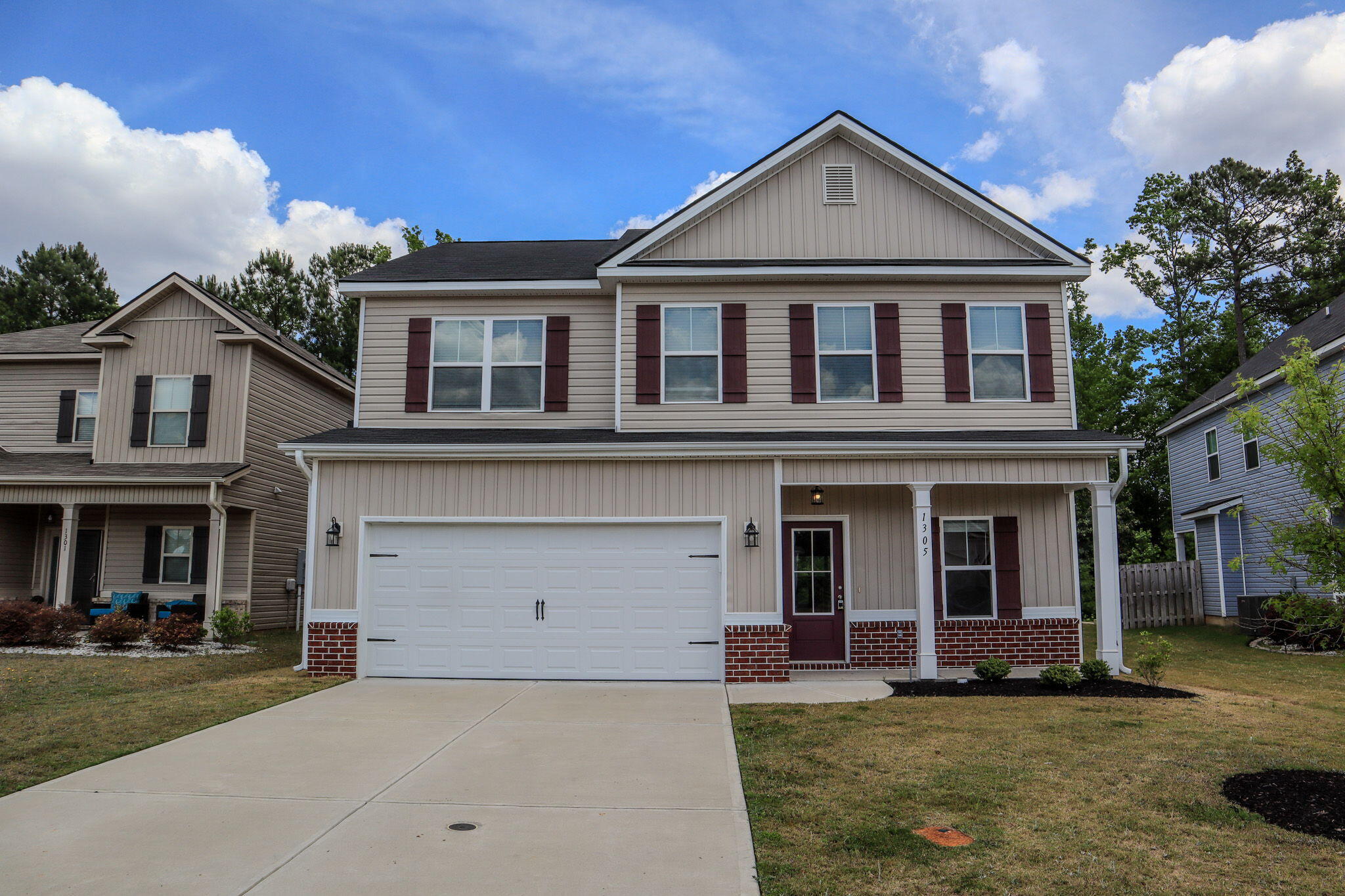 1305 Batchelor Court Property Photo 2