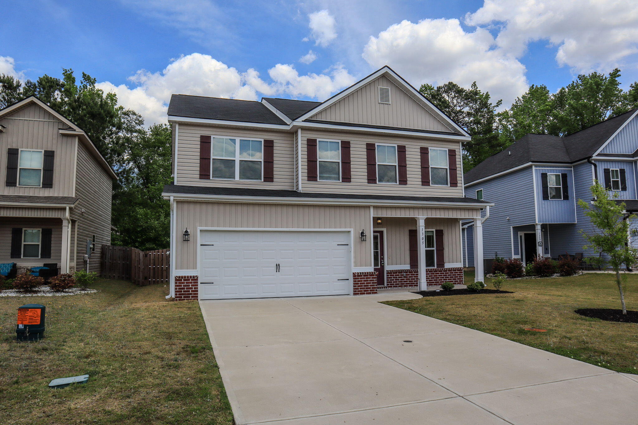 1305 Batchelor Court Property Photo 4