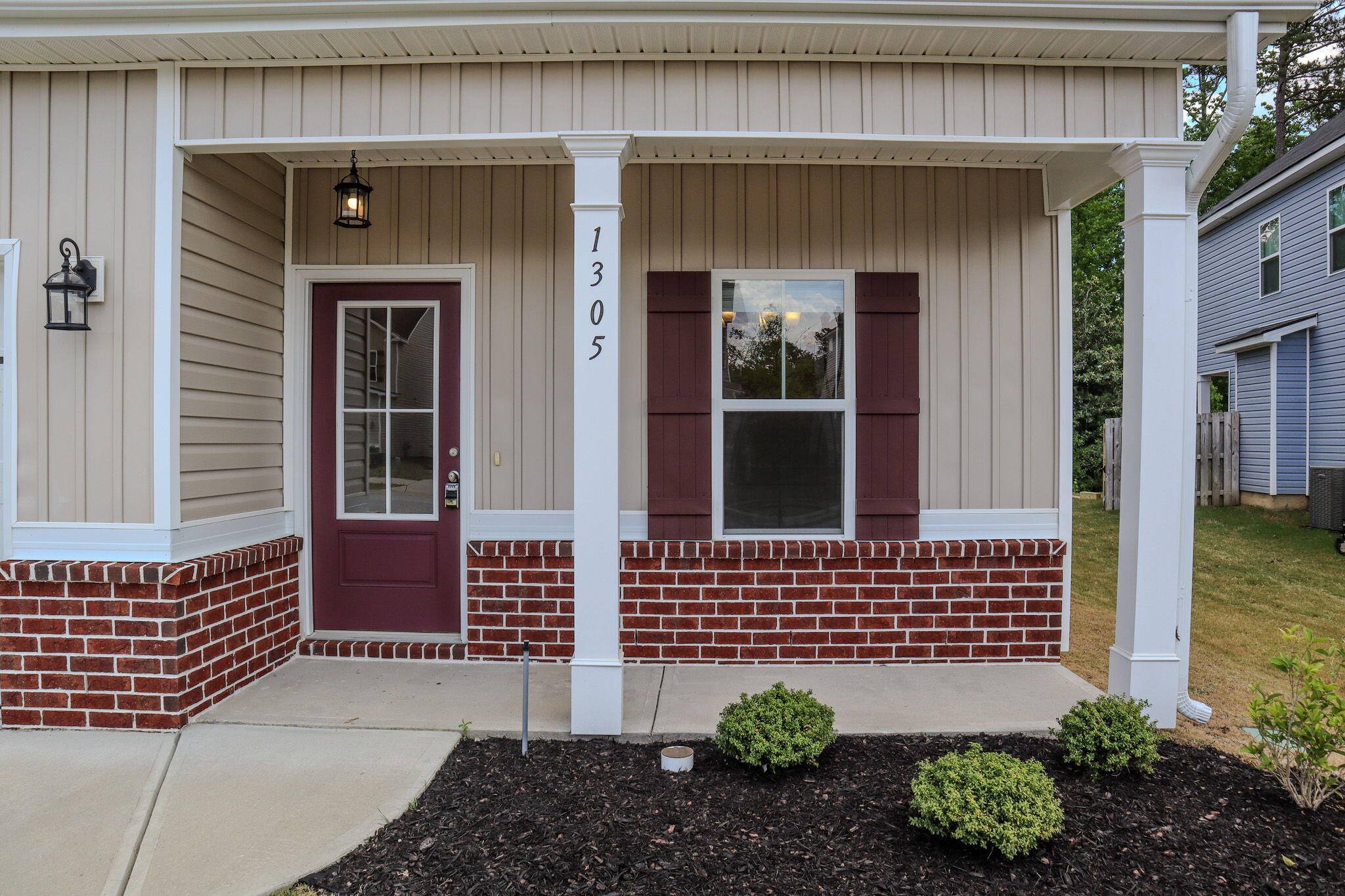 1305 Batchelor Court Property Photo 6