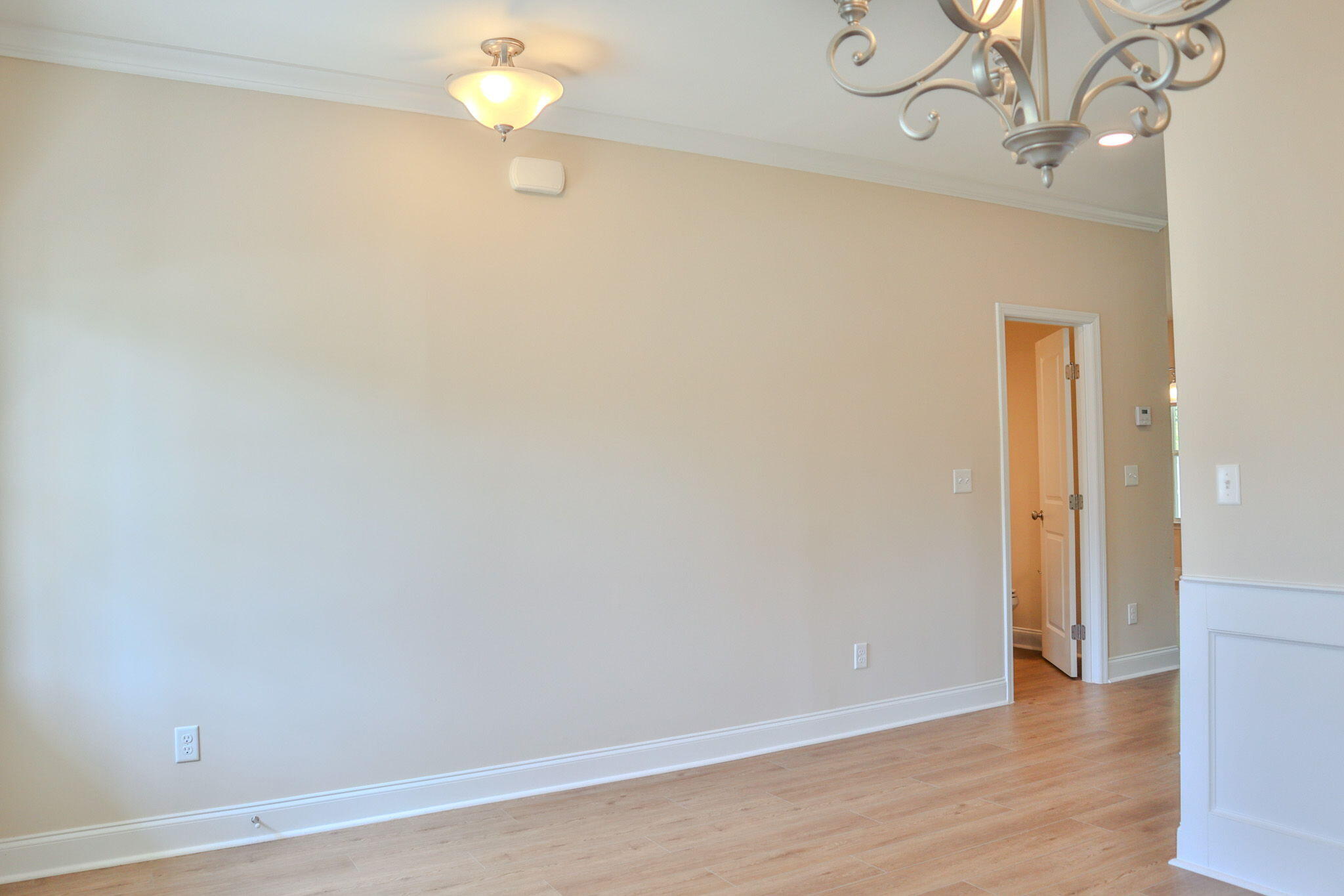 1305 Batchelor Court Property Photo 8
